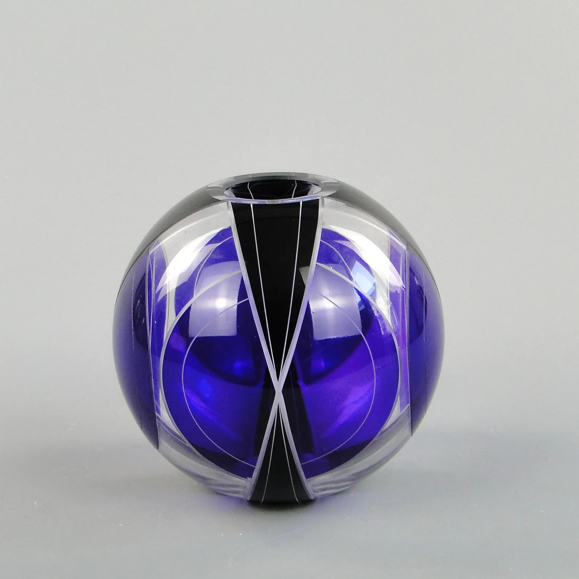 Wazon Art Deco, kryształ niebieski, proj. K. Palda, Czechosłowacja, lata 30. - 27767