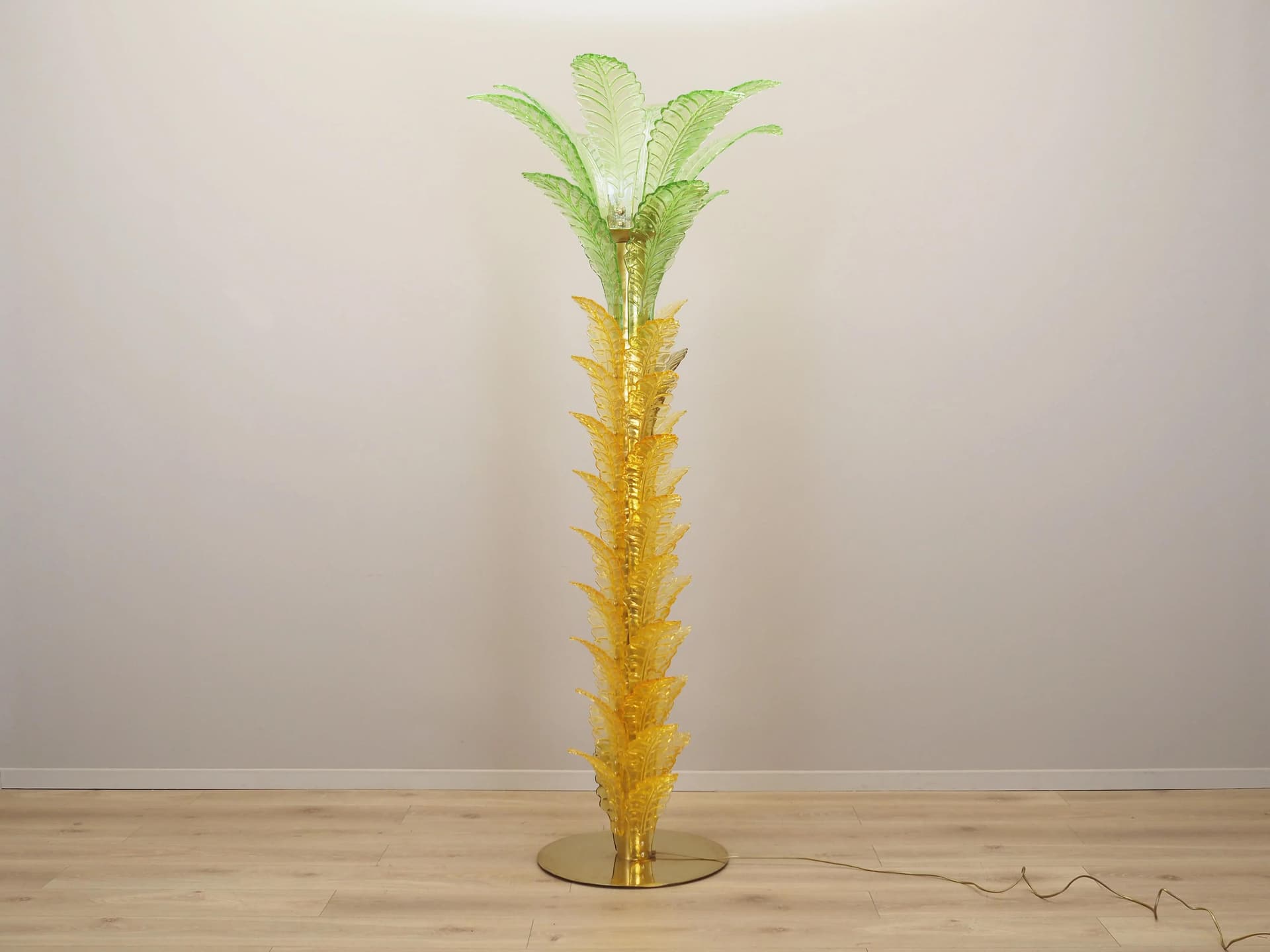 Floor lamp Palma, Murano glass yellow green, brass, Italy, 1970s.