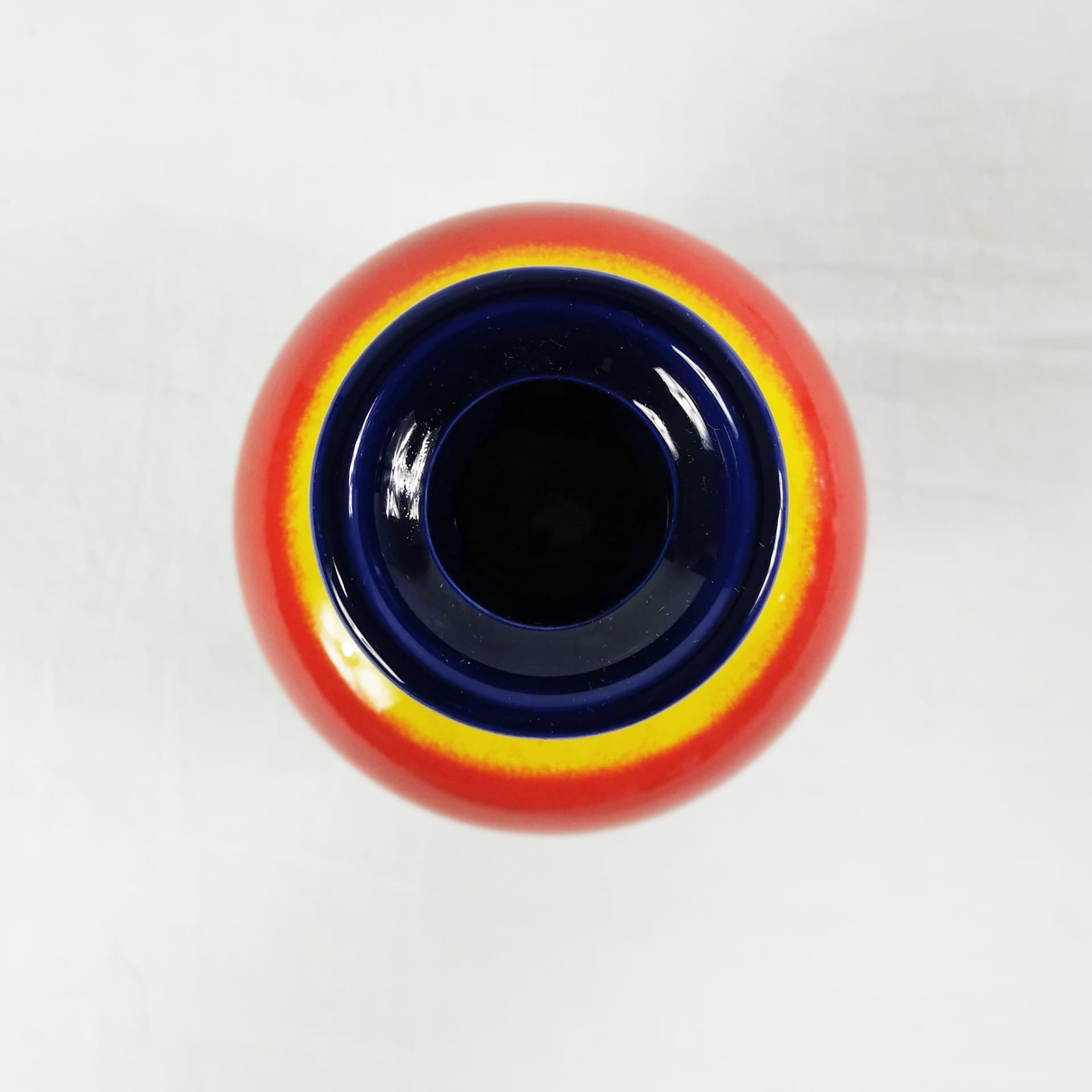 Vase Bauhaus, blue red yellow ceramic, by G. Schmider, Zeller Keramik, Germany, 1950s. - 381733