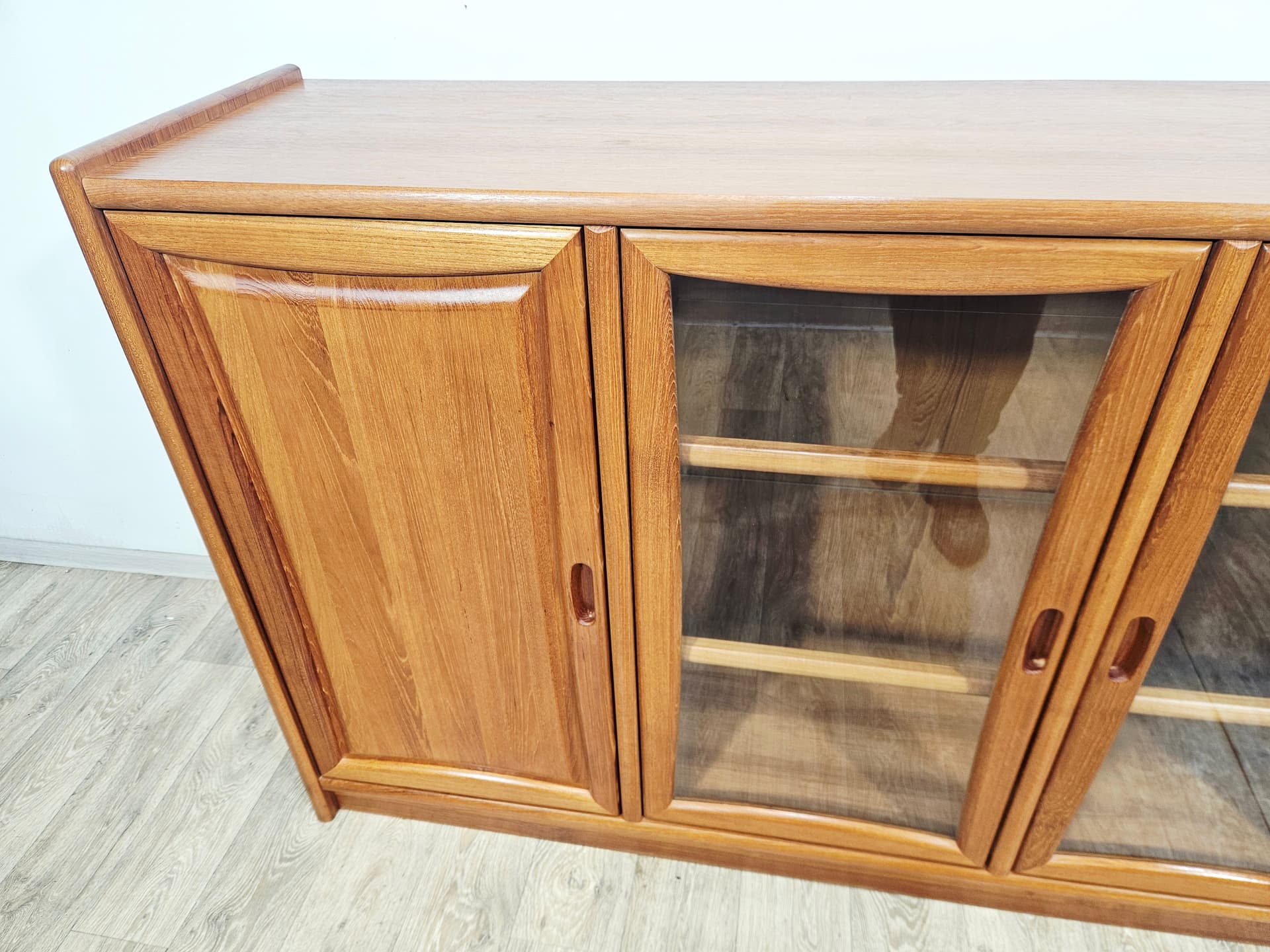 Sideboard, brown teak, Dyrlund, Denmark, 1980s - 381770