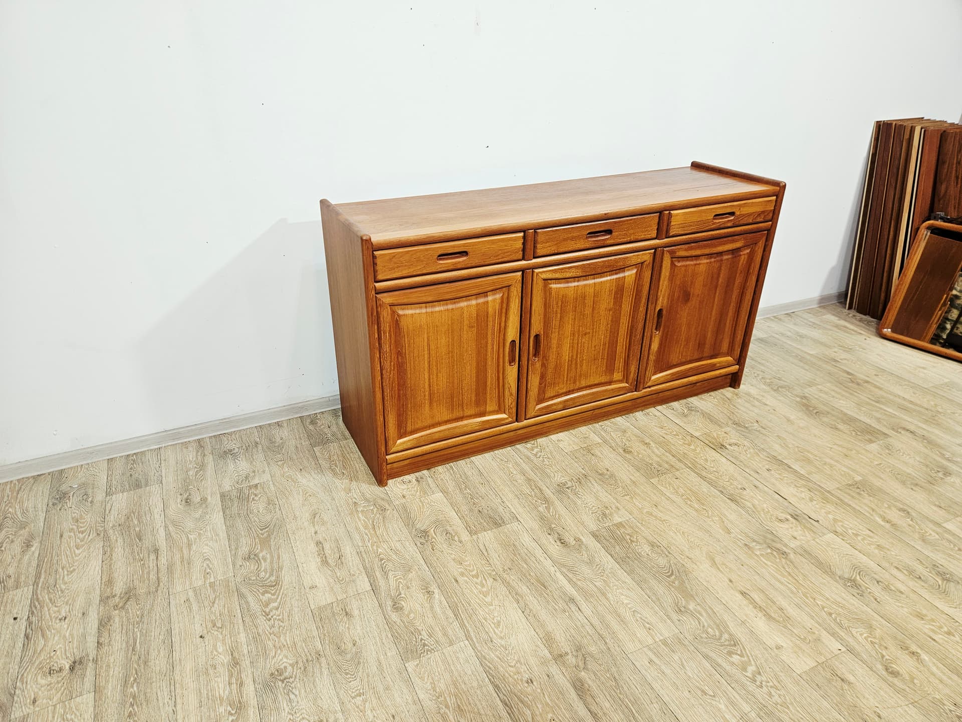 Sideboard Danish Modern, brown teak, Denmark, 1980s. - 381788