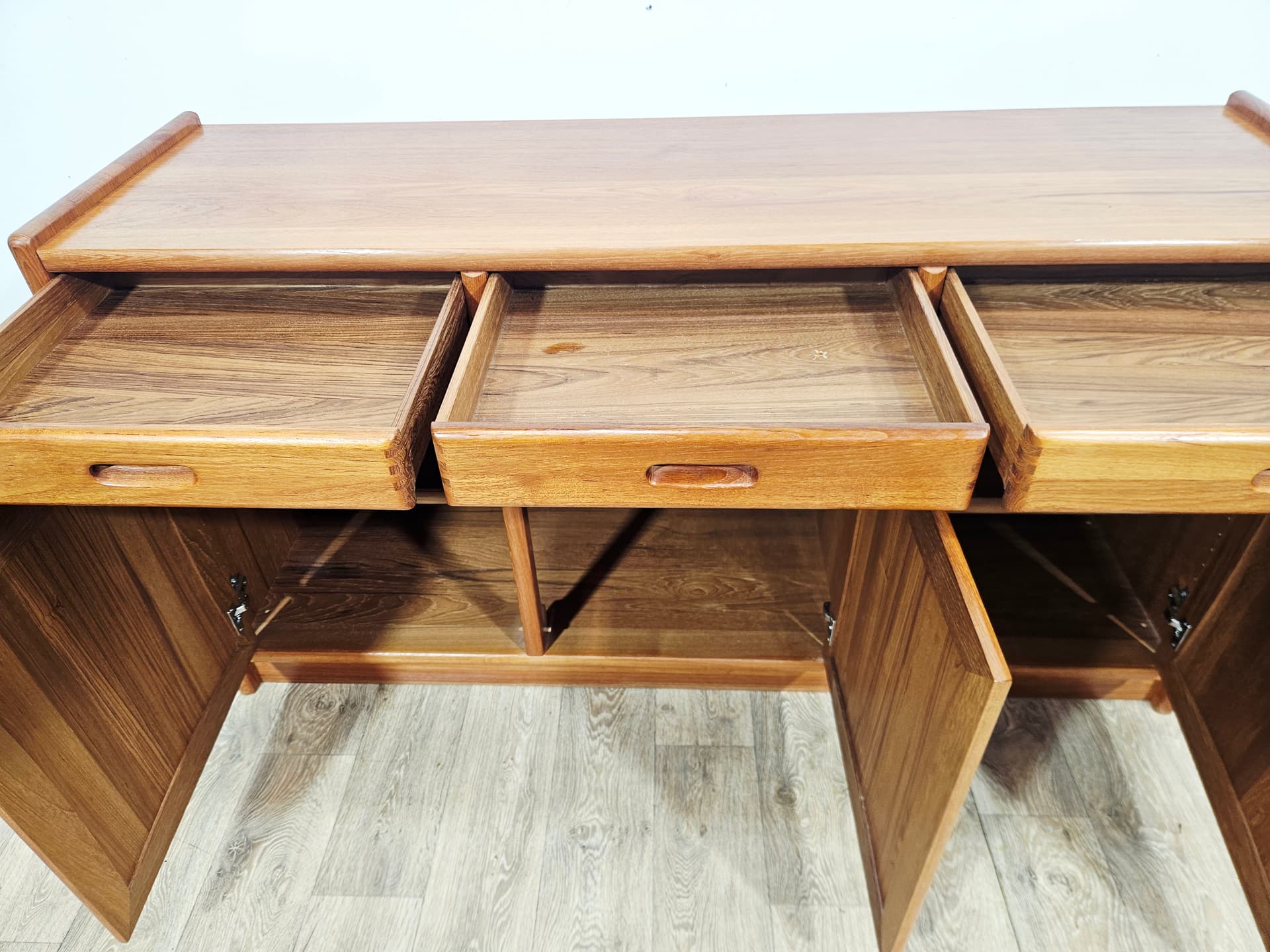 Sideboard Danish Modern, brown teak, Denmark, 1980s. - 381790