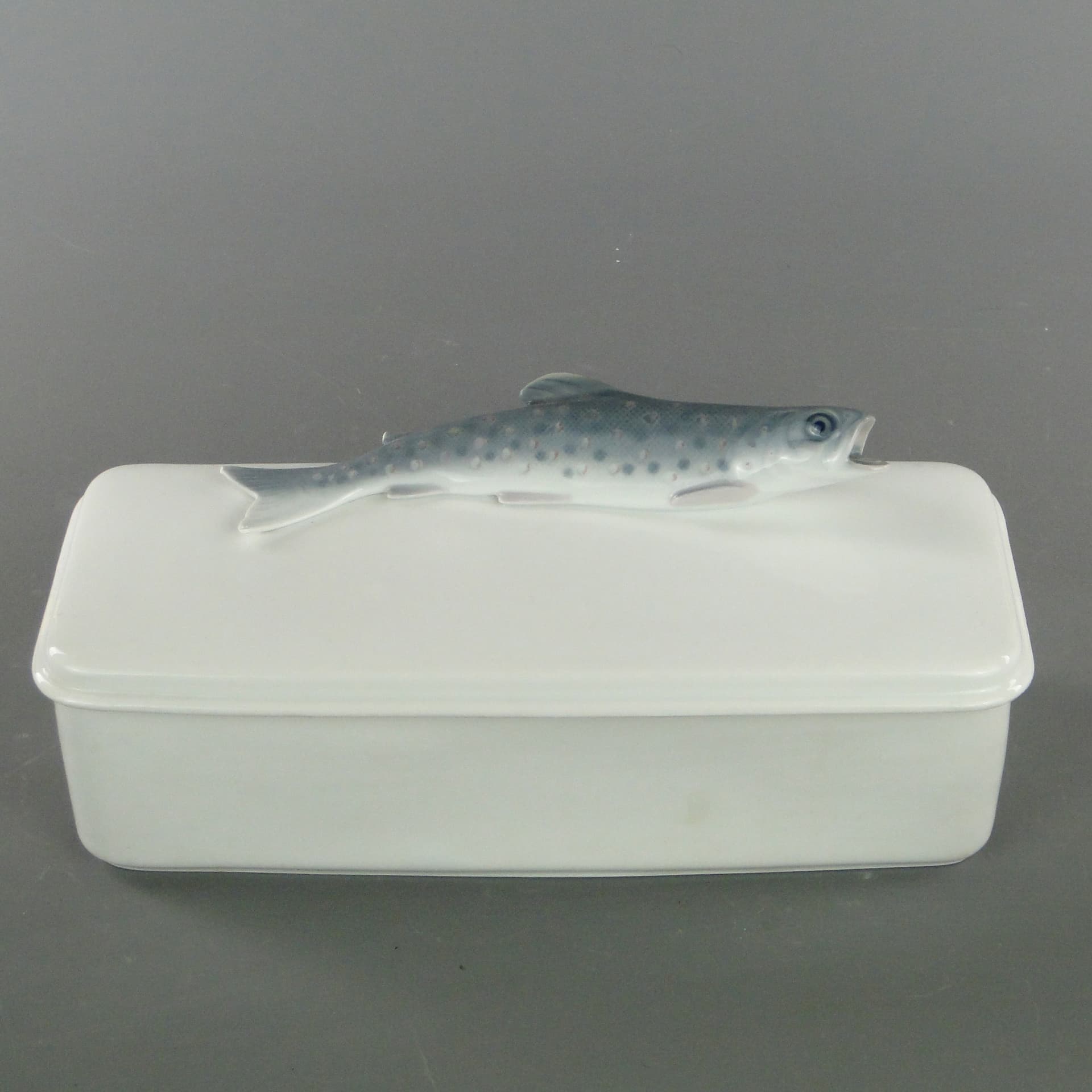 Kitchen container with trout, white porcelain, Rosenthal, Germany, early 20th century