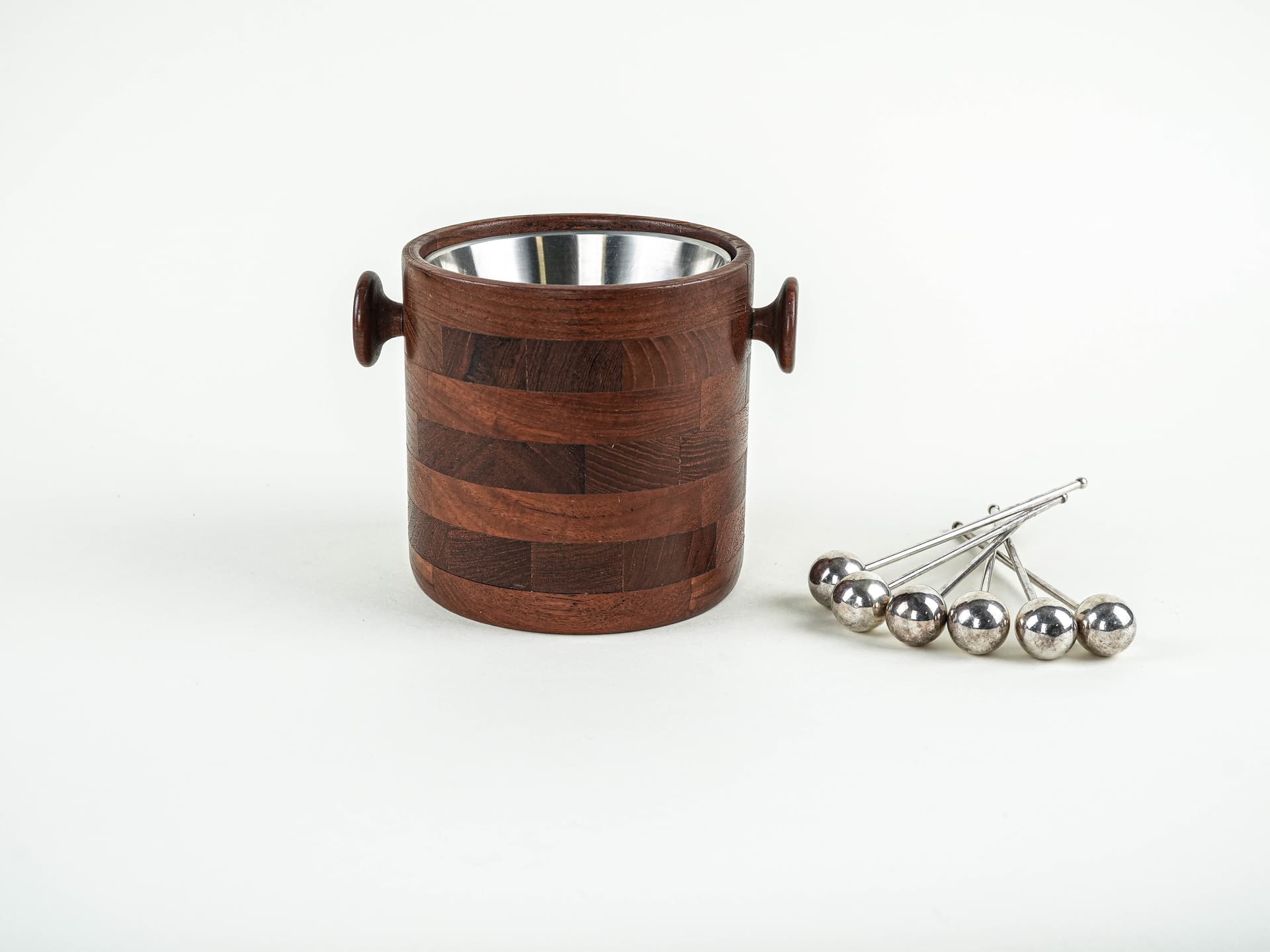 Ice bucket, brown teak, silver stainless steel, Denmark, 1970s. - 382216