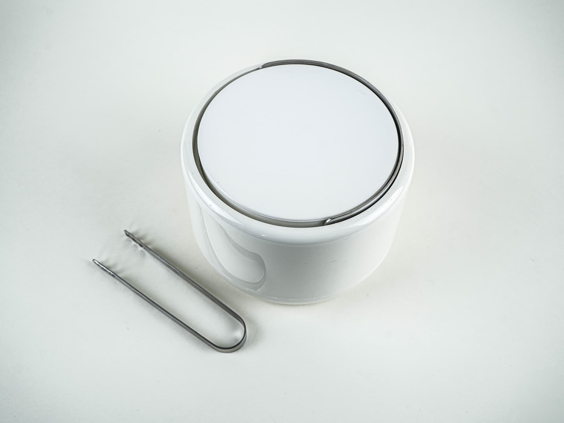 Ice bucket Stelton, white plastic, silver stainless steel, Denmark, 1970s. - 382230