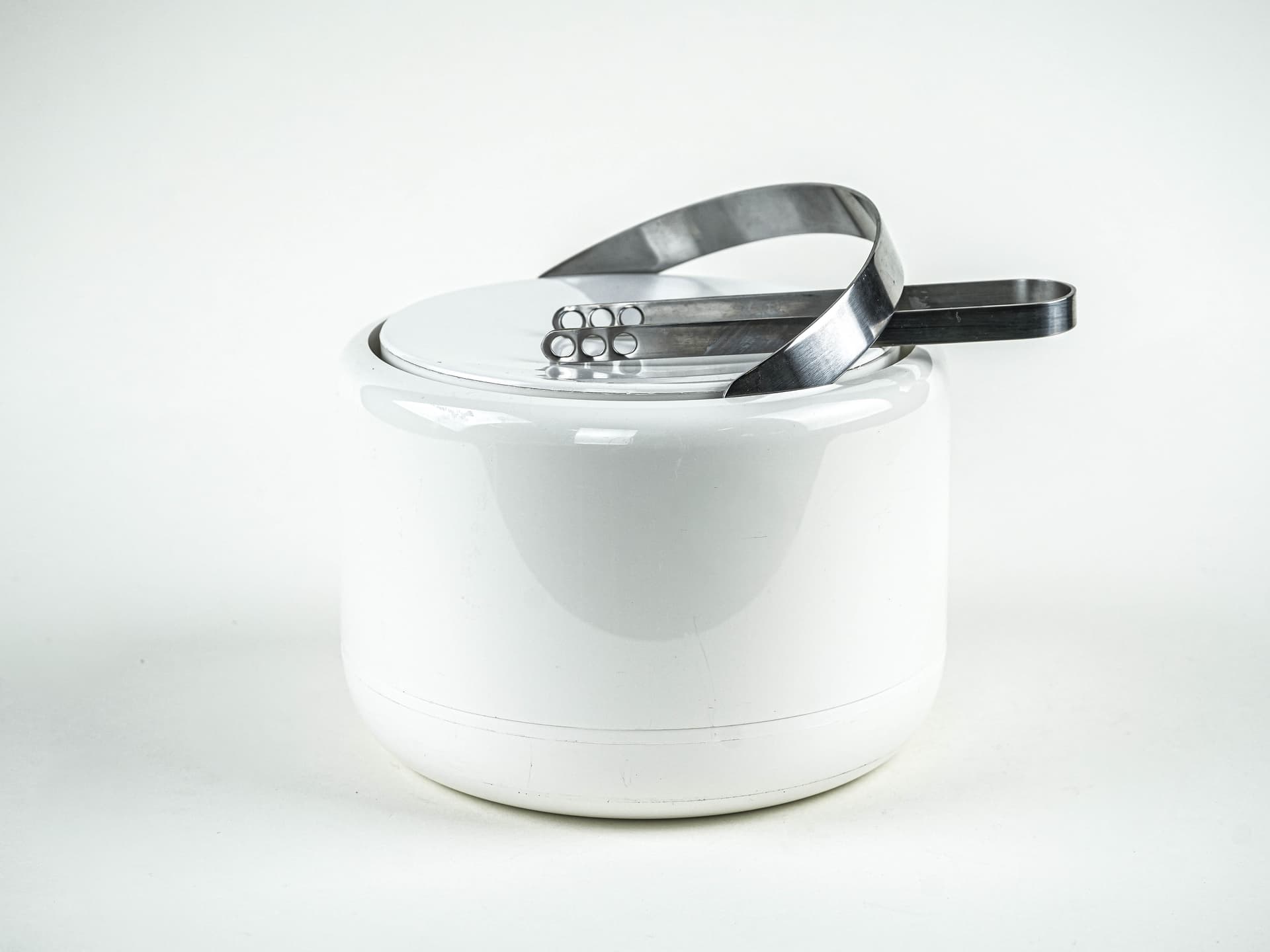 Ice bucket Stelton, white plastic, silver stainless steel, Denmark, 1970s. - 382226