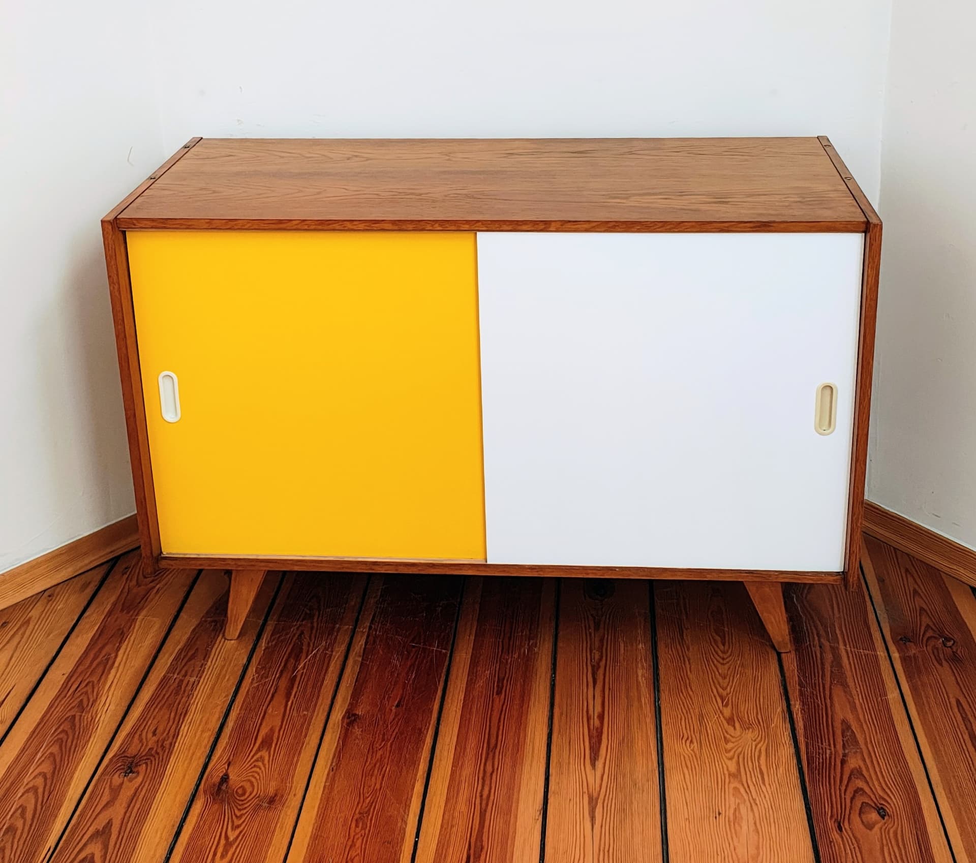 Sideboard, light brown wood, white, yellow, by J. Jiroutek, Interiér Praha, Czechoslovakia, 1960s. - 385039