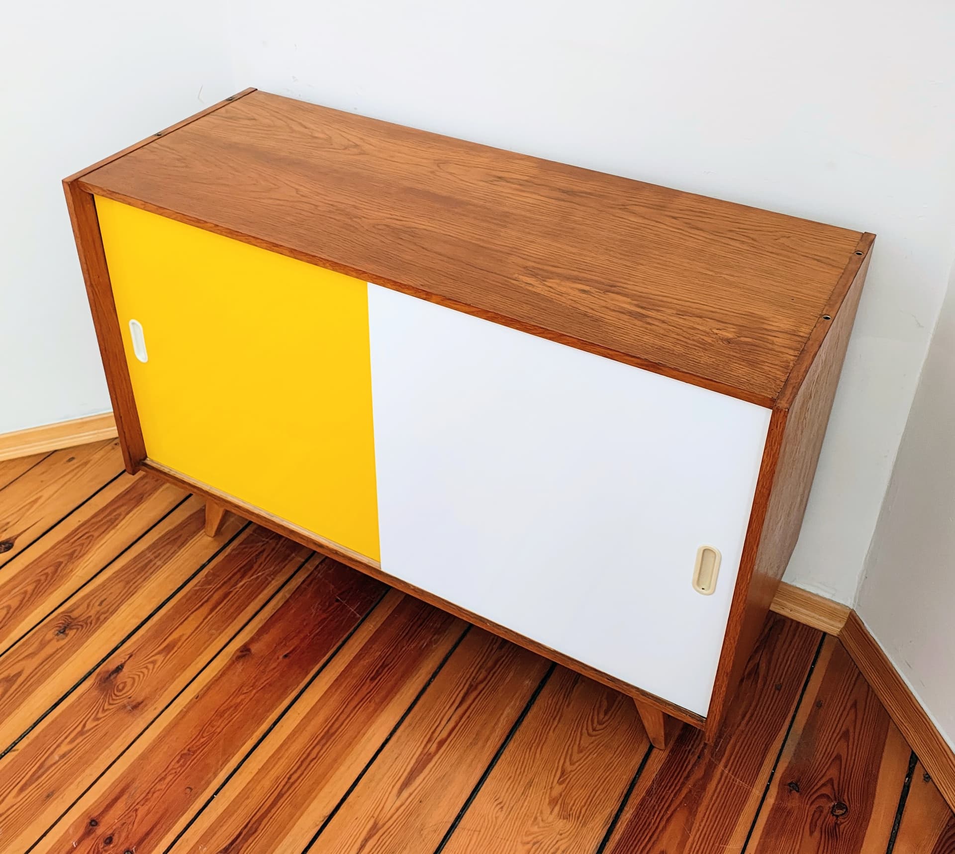 Sideboard, light brown wood, white, yellow, by J. Jiroutek, Interiér Praha, Czechoslovakia, 1960s. - 385044
