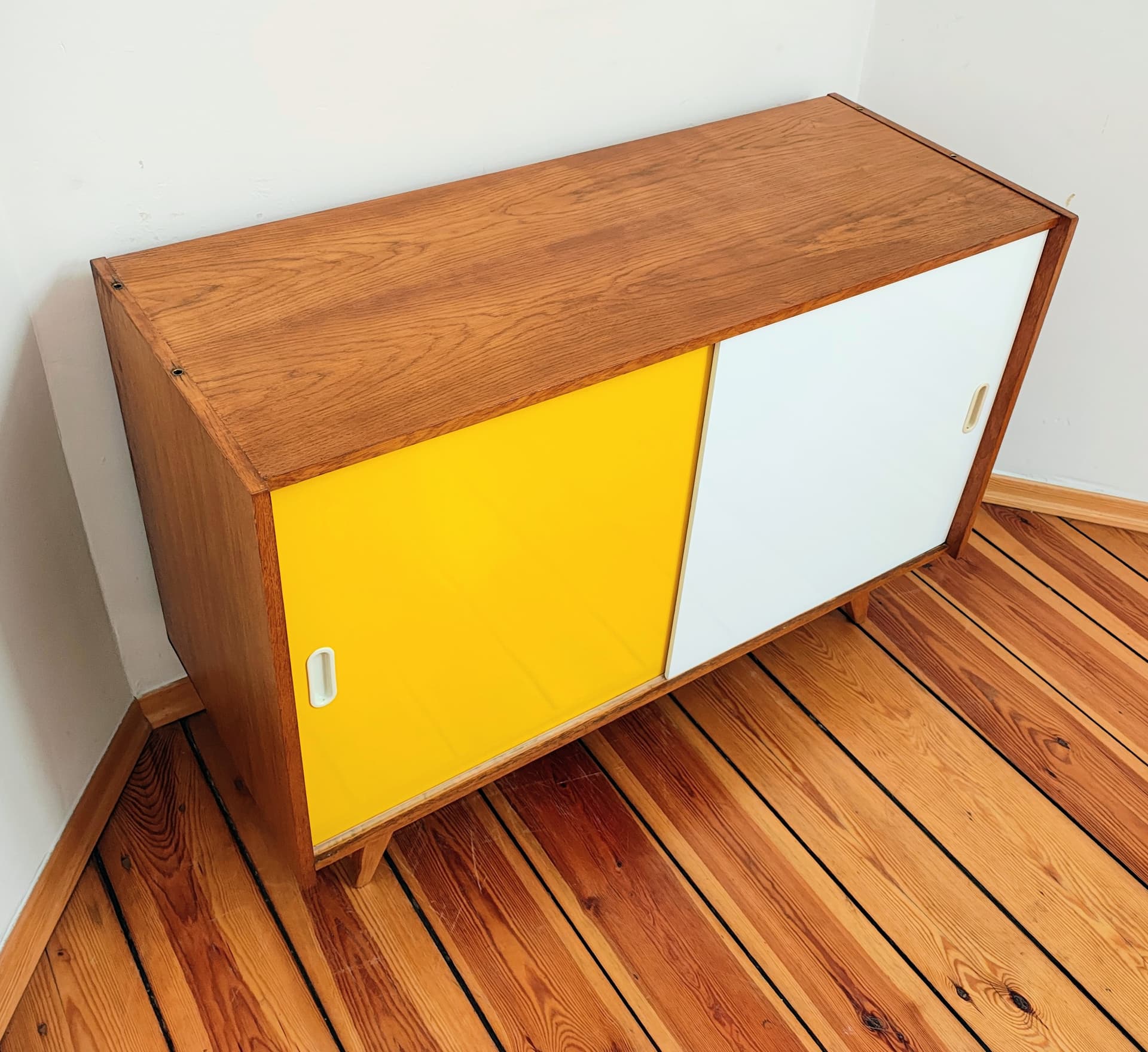 Sideboard, light brown wood, white, yellow, by J. Jiroutek, Interiér Praha, Czechoslovakia, 1960s. - 385043
