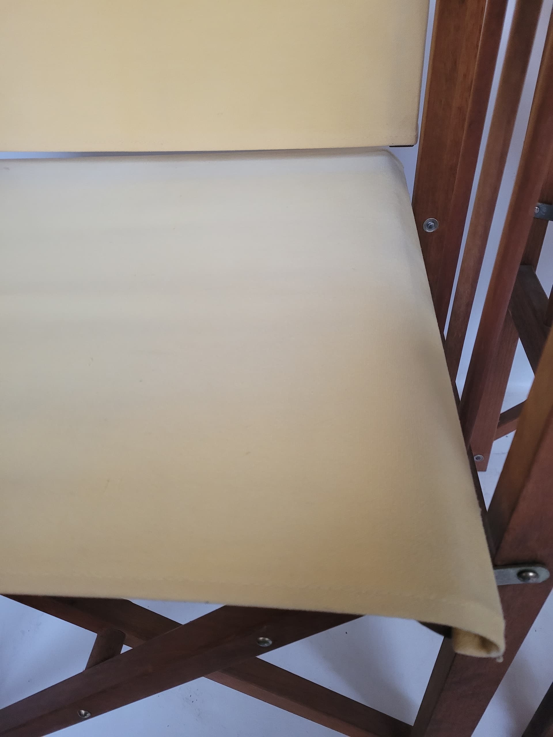 Folding director's chair, yellow fabric, brown wood, 1980s - 385086