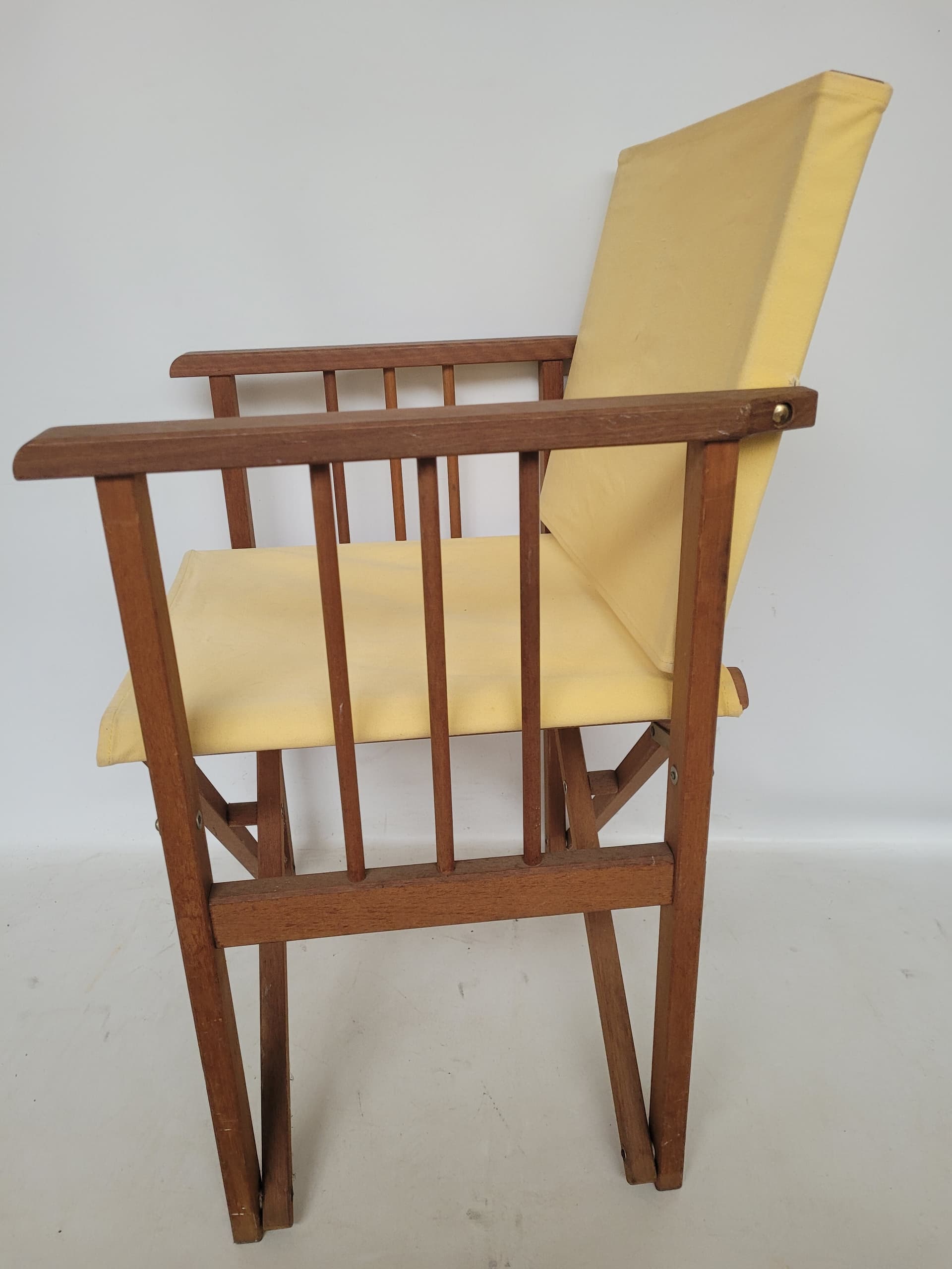 Folding director's chair, yellow fabric, brown wood, 1980s - 385091
