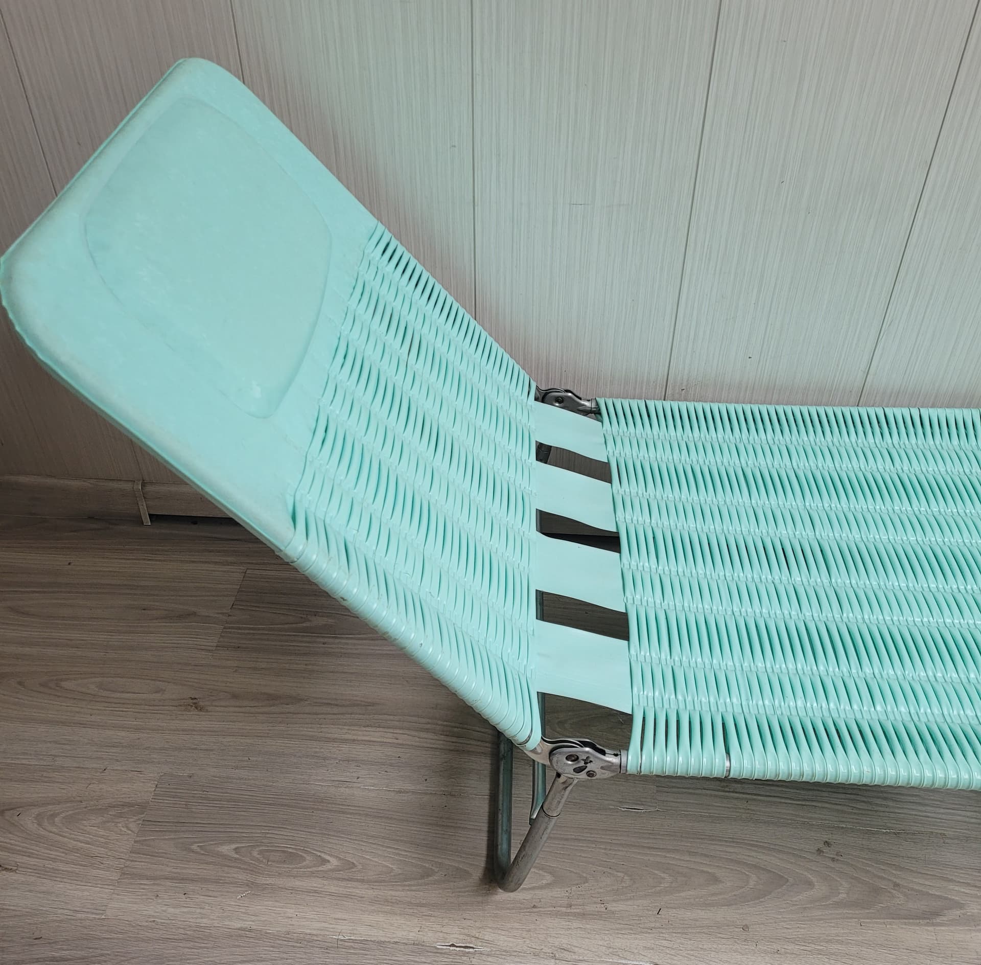 Leżak Spaghetti, mięta, metal, lata 70. - 385174