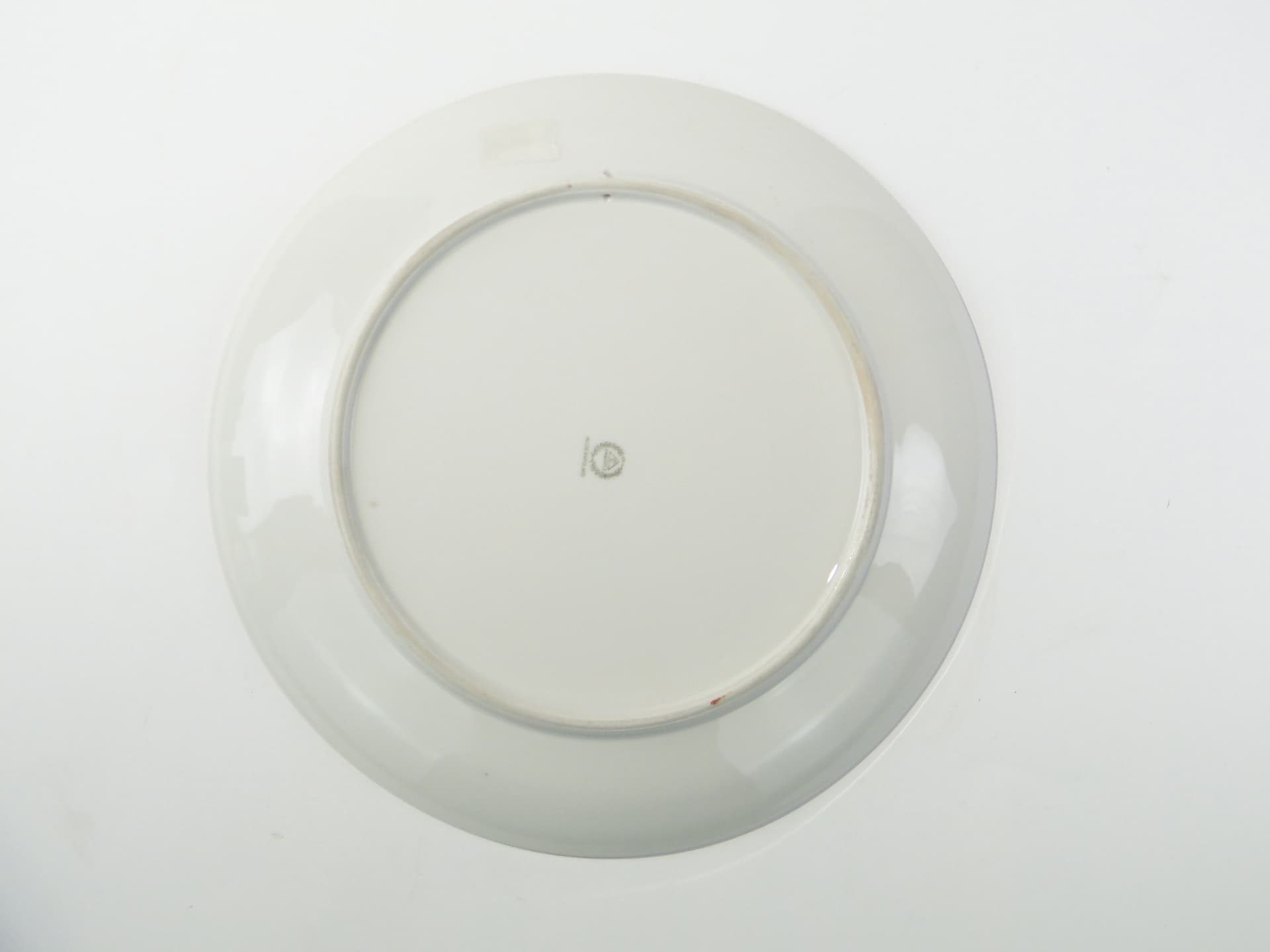 Decorative platter Oberek, white orange-red porcelain, by Z. Stryjeńska, Poland, 1950s - 385400