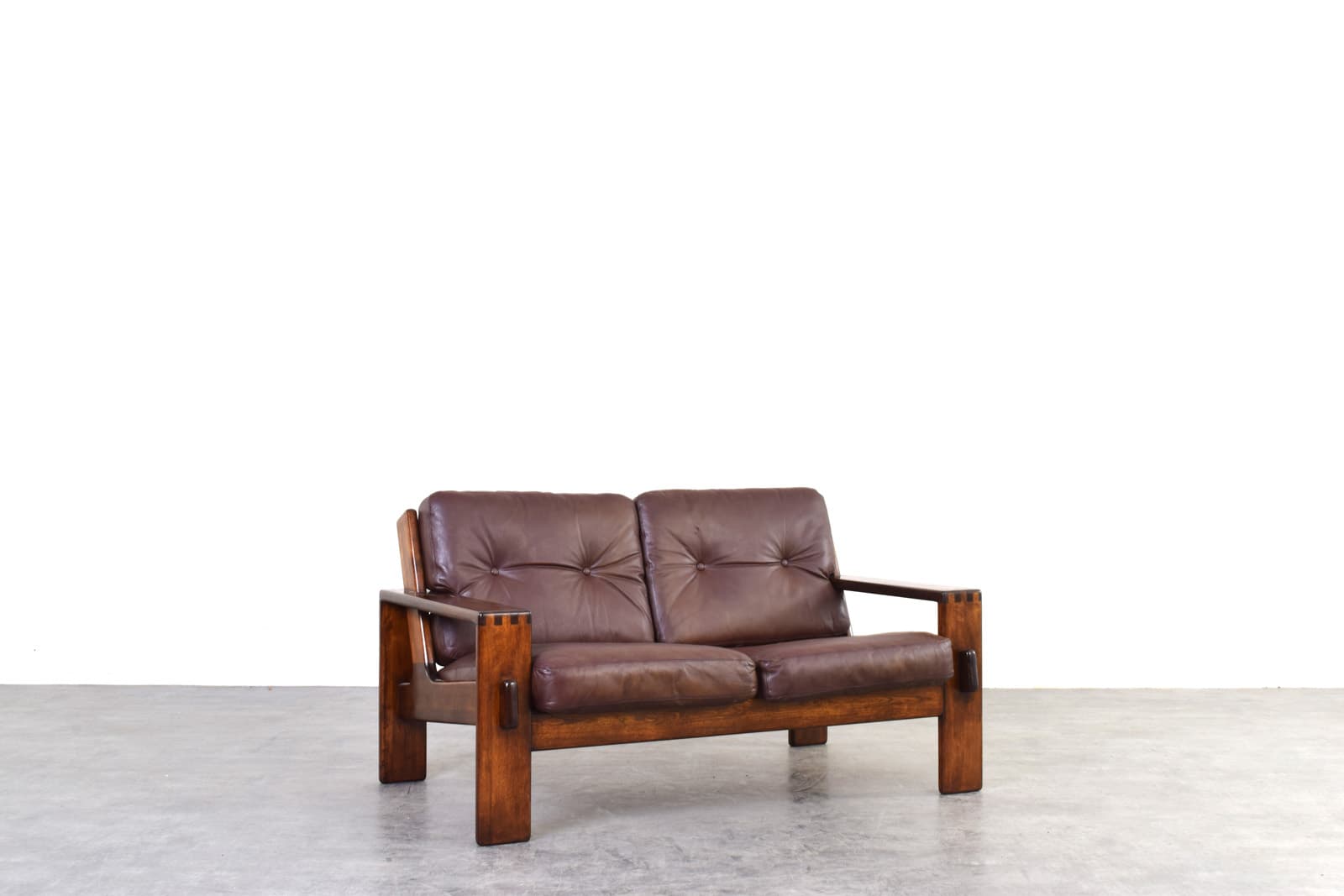 Sofa Bonanza, skóra ciemnobrązowa, dąb brązowy, proj. E. Pajamies, Asko, Finlandia, lata 60. - 385455