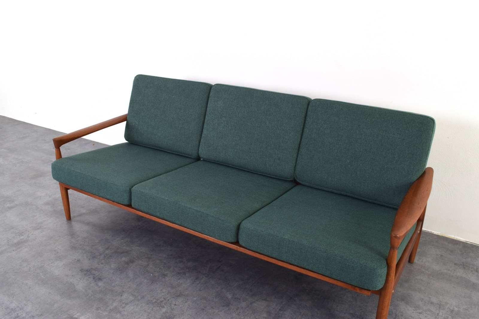 Sofa Kolding, green fabric, brown oak, by E. Wørts, Ikea, Sweden, 1960s. - 385531
