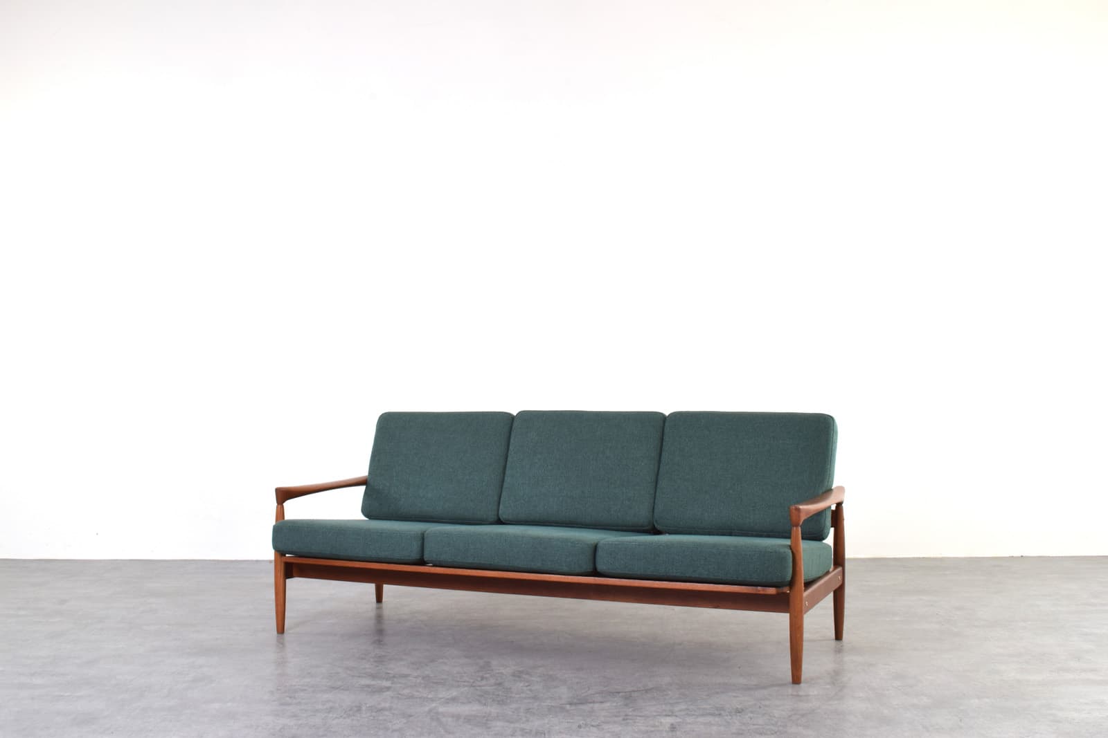 Sofa Kolding, green fabric, brown oak, by E. Wørts, Ikea, Sweden, 1960s. - 385518