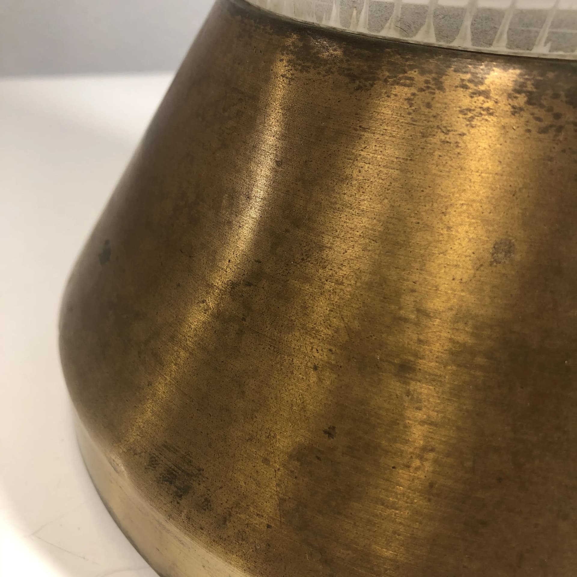 Lampa podłogowa Art Deco, szkło białe, mosiądz, Niemcy, lata 60. - 28549