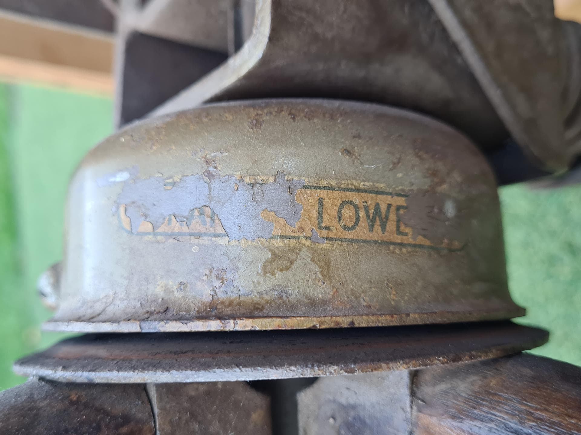 Fotel biurowy, brązowy beżowy, drewno tkanina, Wielka Brytania, lata 20. - 386123