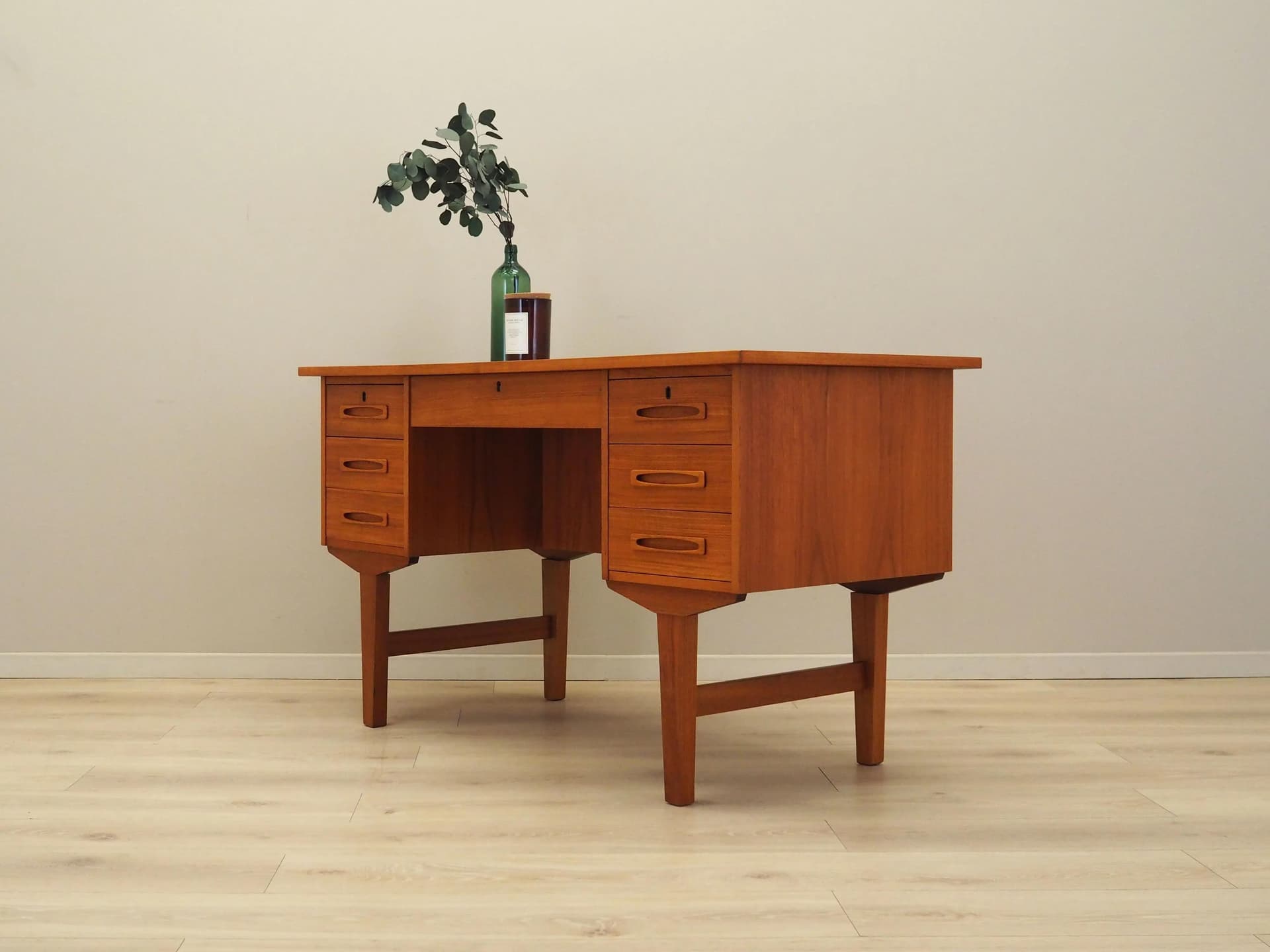 Desk, orange teak, Denmark, 1960s - 28667