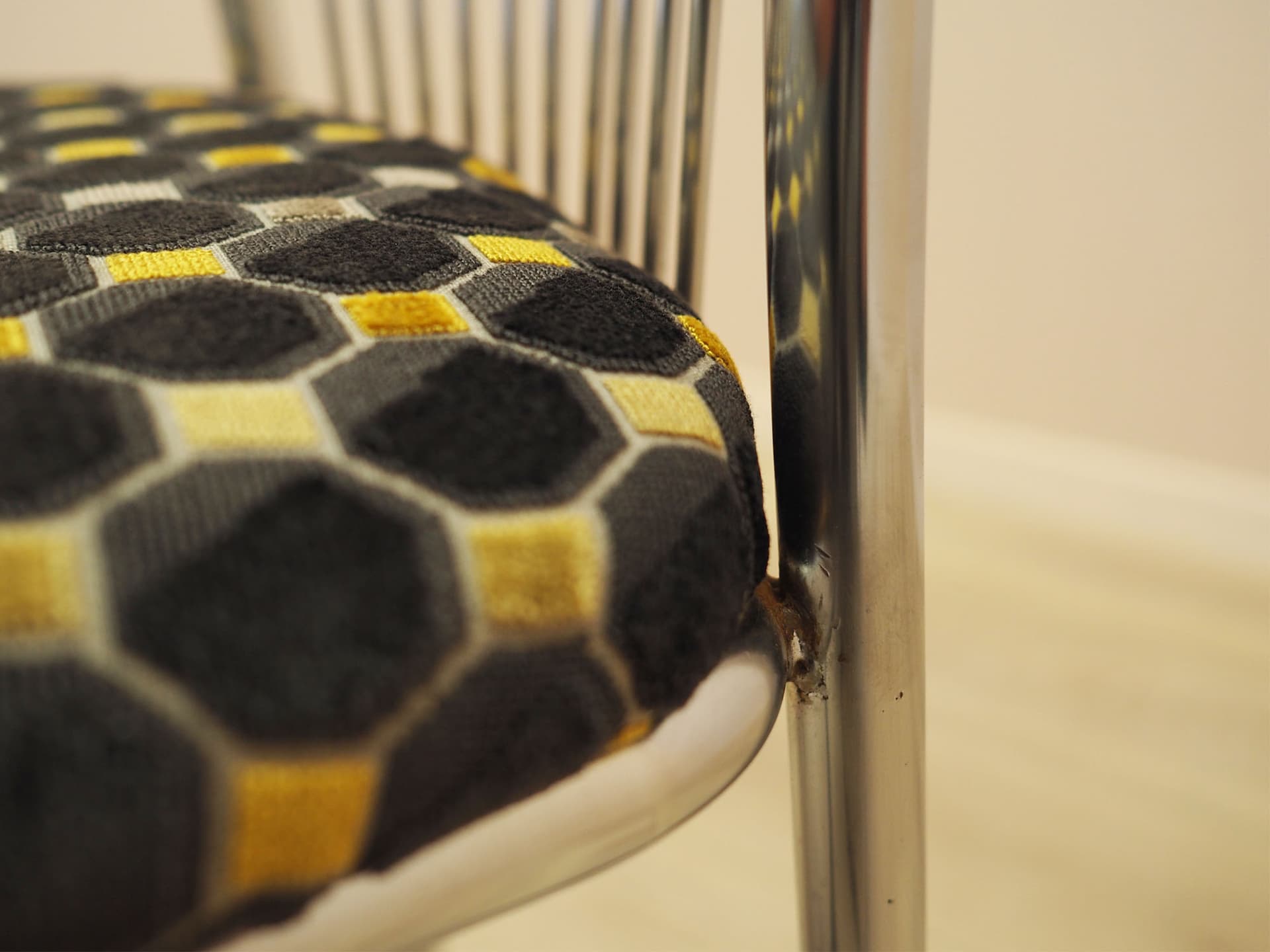 Set of chairs, fan-shaped backrest, chrome metal, black yellow beige fabric, Denmark, 1980s. - 387686