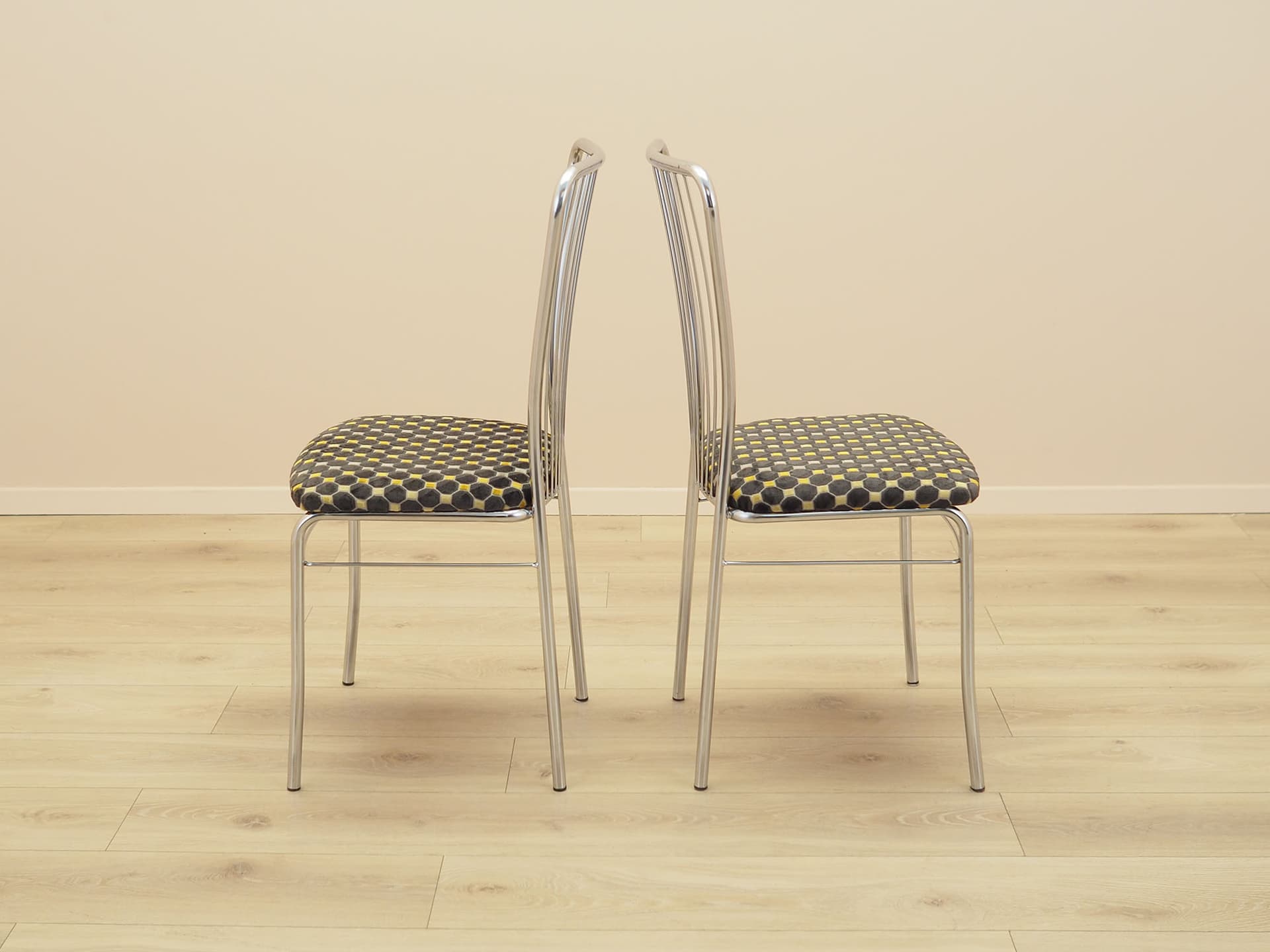 Set of chairs, fan-shaped backrest, chrome metal, black yellow beige fabric, Denmark, 1980s. - 387688