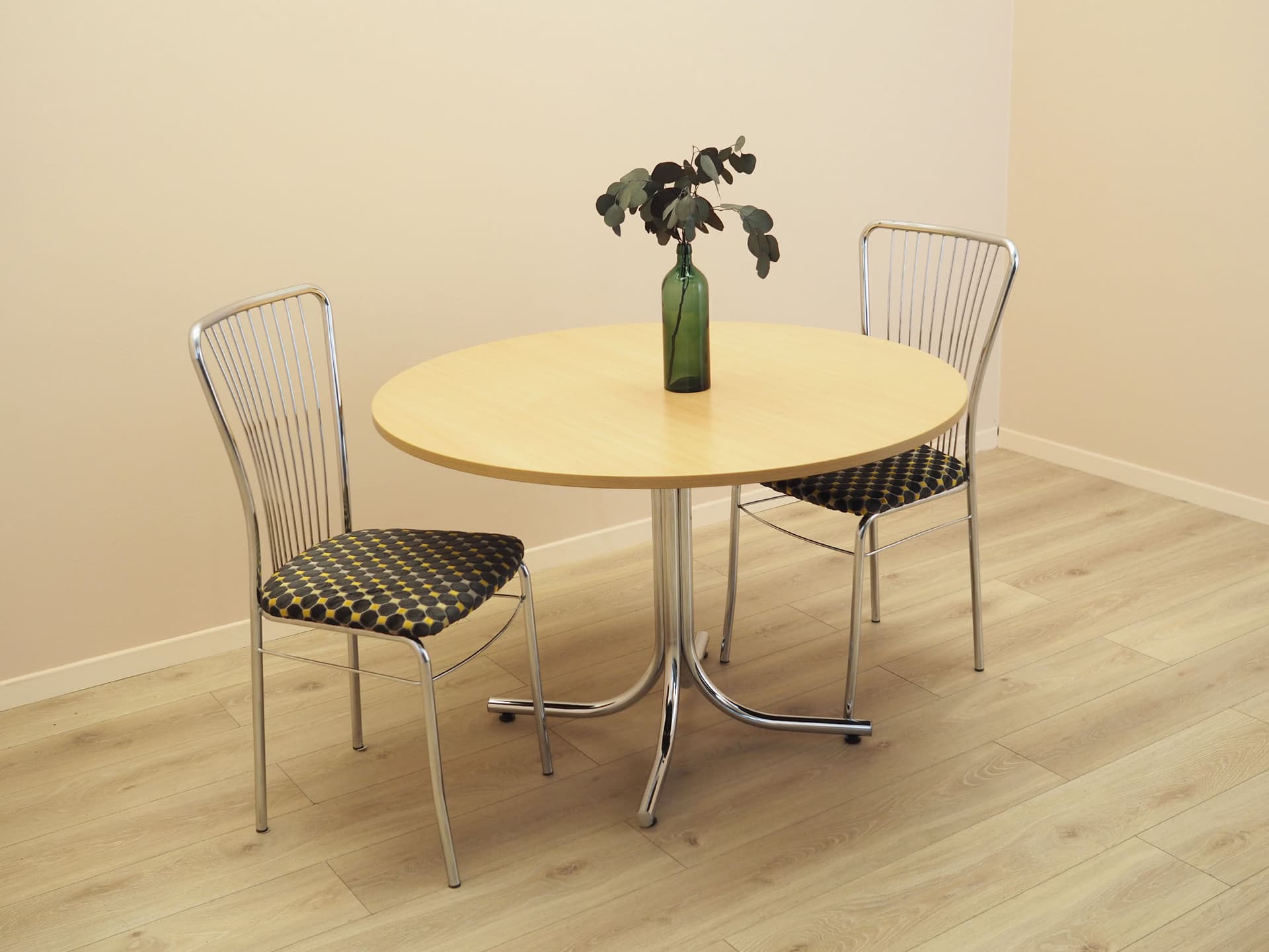 Set of chairs, fan-shaped backrest, chrome metal, black yellow beige fabric, Denmark, 1980s. - 387679