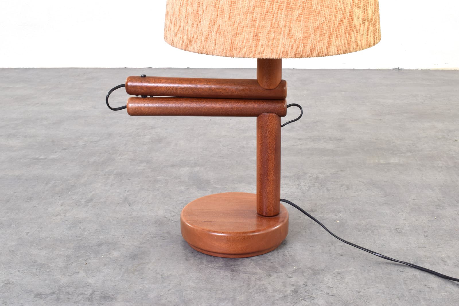 Lampka stołowa, teak brązowy, tkanina beżowa, Dania, lata 60. - 387807