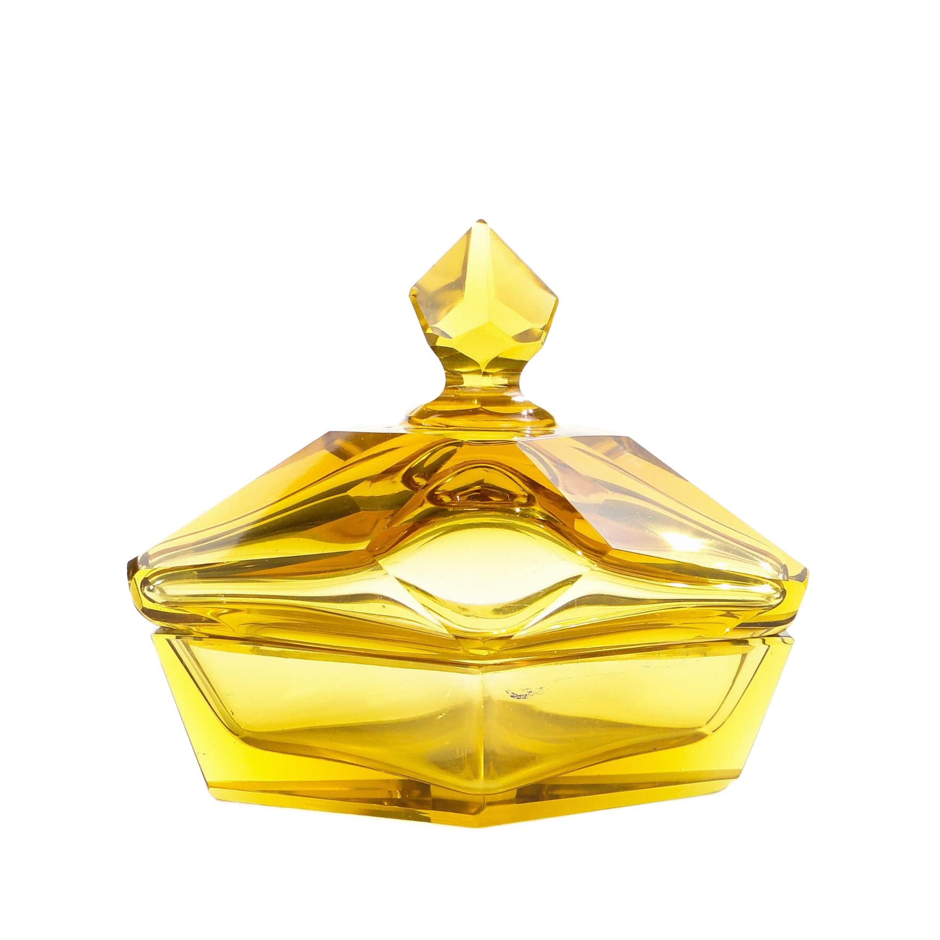 Bonbonniere Art Deco, yellow crystal, Moser, Czechoslovakia, 1930s.
