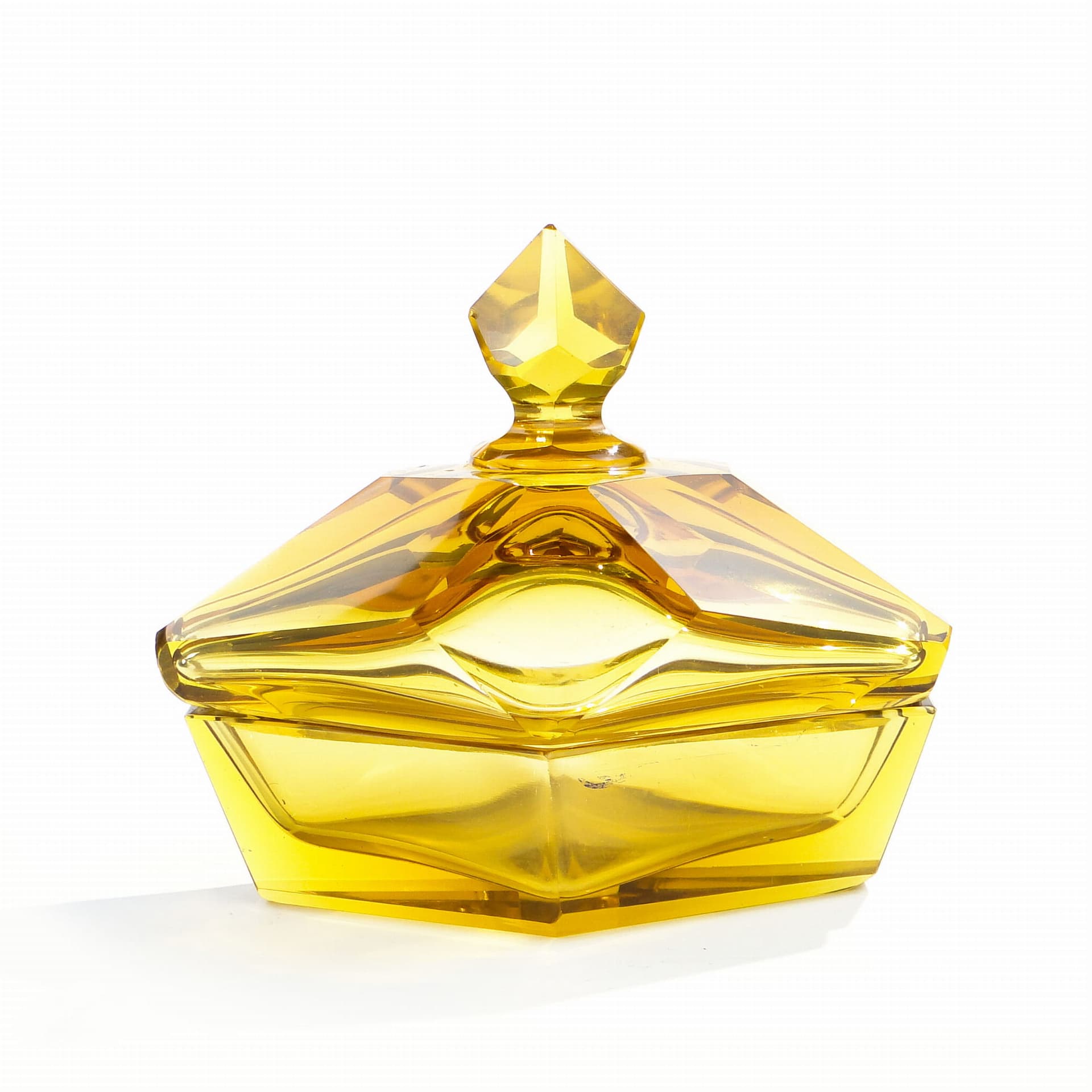 Bonbonniere Art Deco, yellow crystal, Moser, Czechoslovakia, 1930s. - 387821
