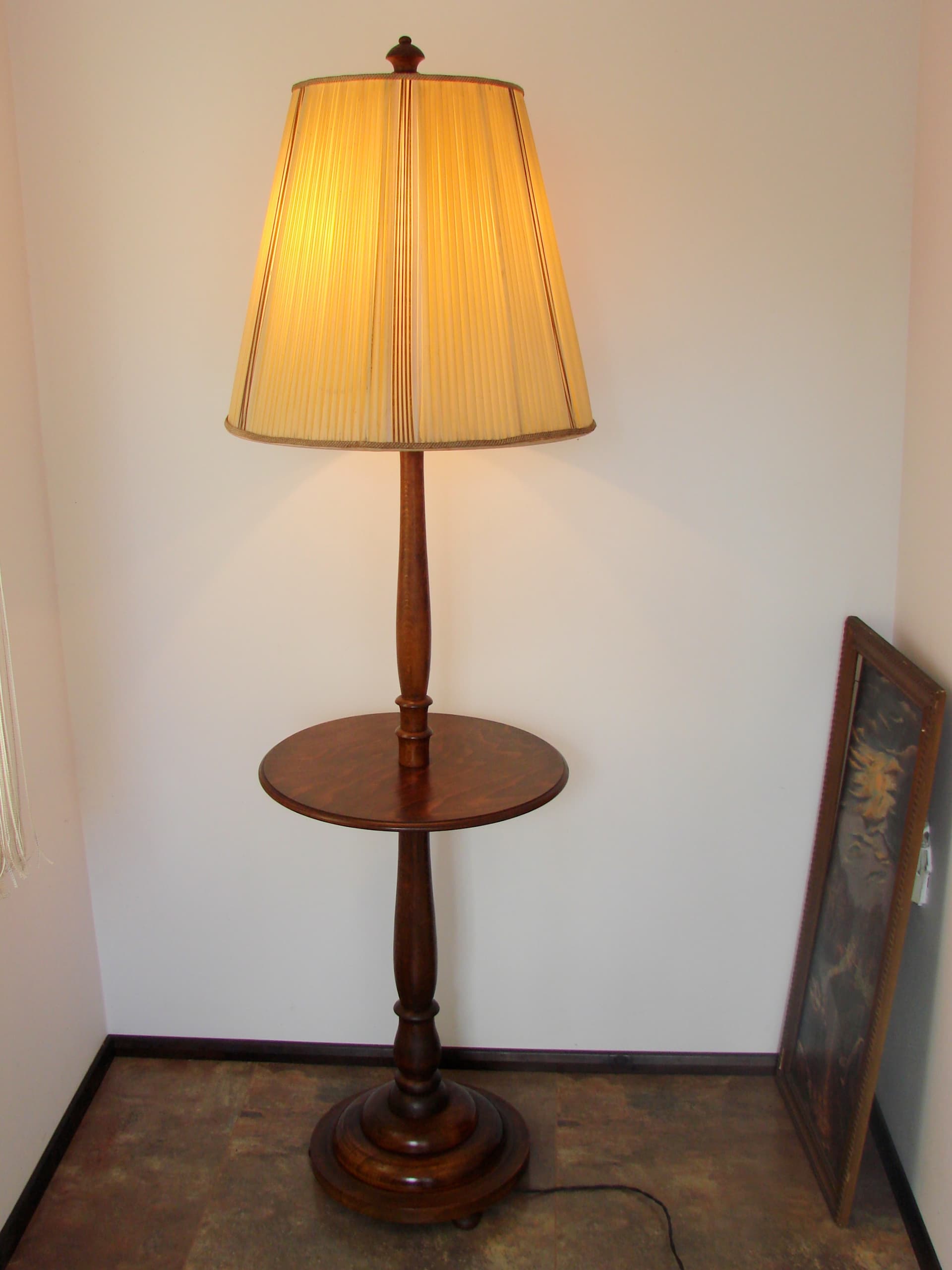 Lampa podłogowa ze stolikiem Modern, drewno brązowy, lata 40. - 388059
