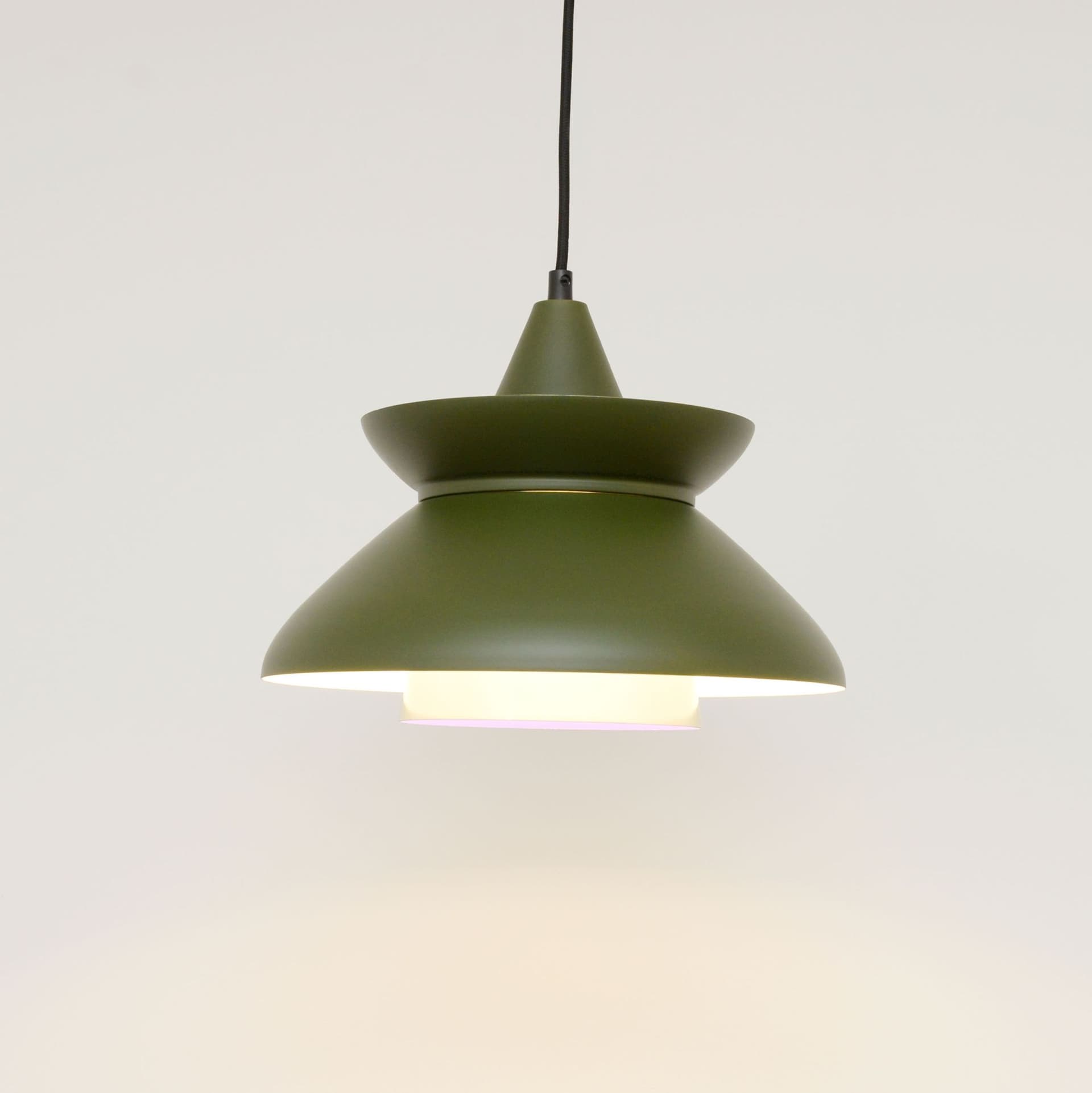 Lampa sufitowa, butelkowa zieleń, metal, stal szczotkowana srebrna, Dania, lata 70. - 388152