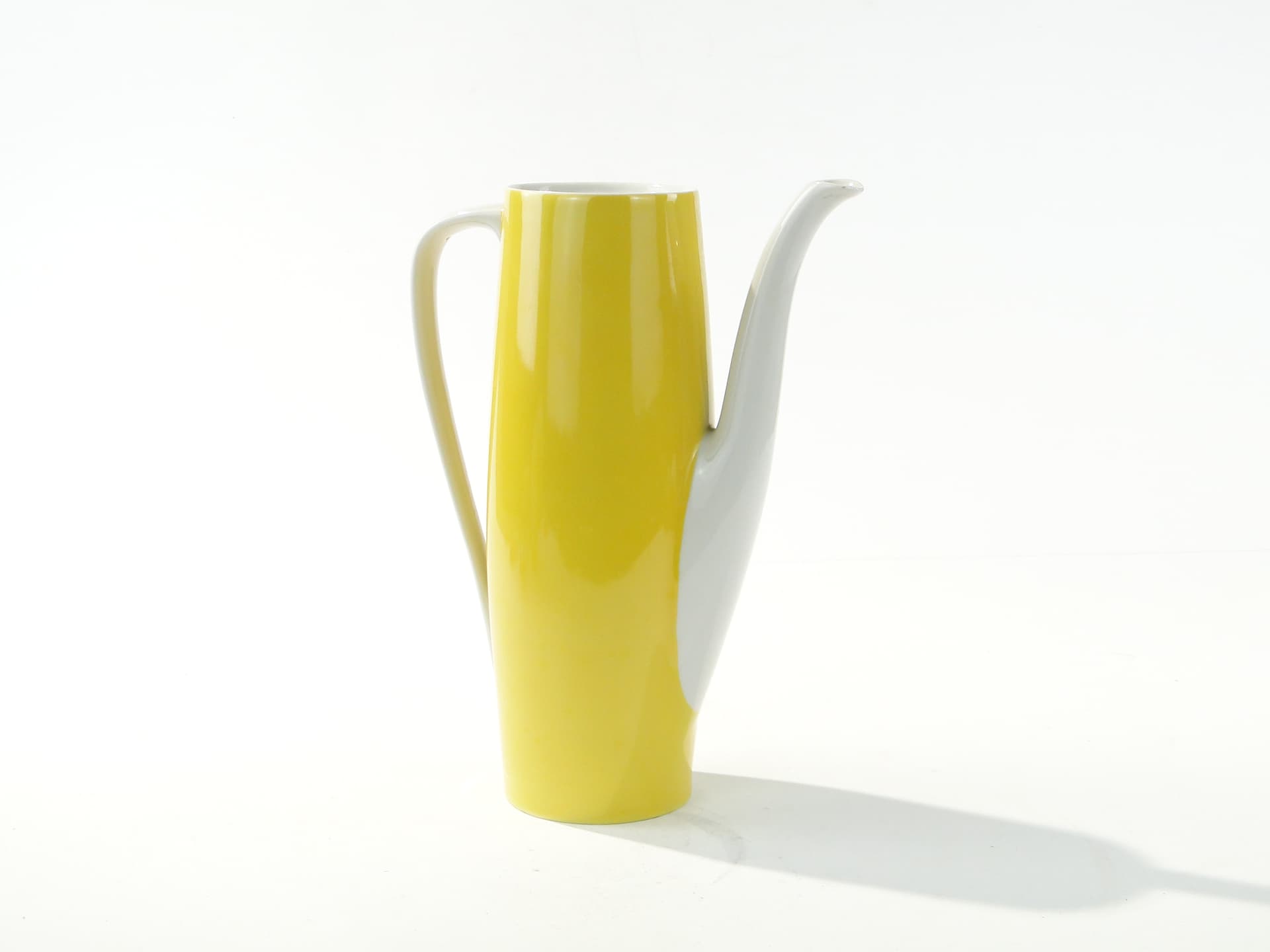 Coffee pot Goplana, yellow white porcelain, by W. Potacki, Ćmielów, Poland, 1950s. - 388183