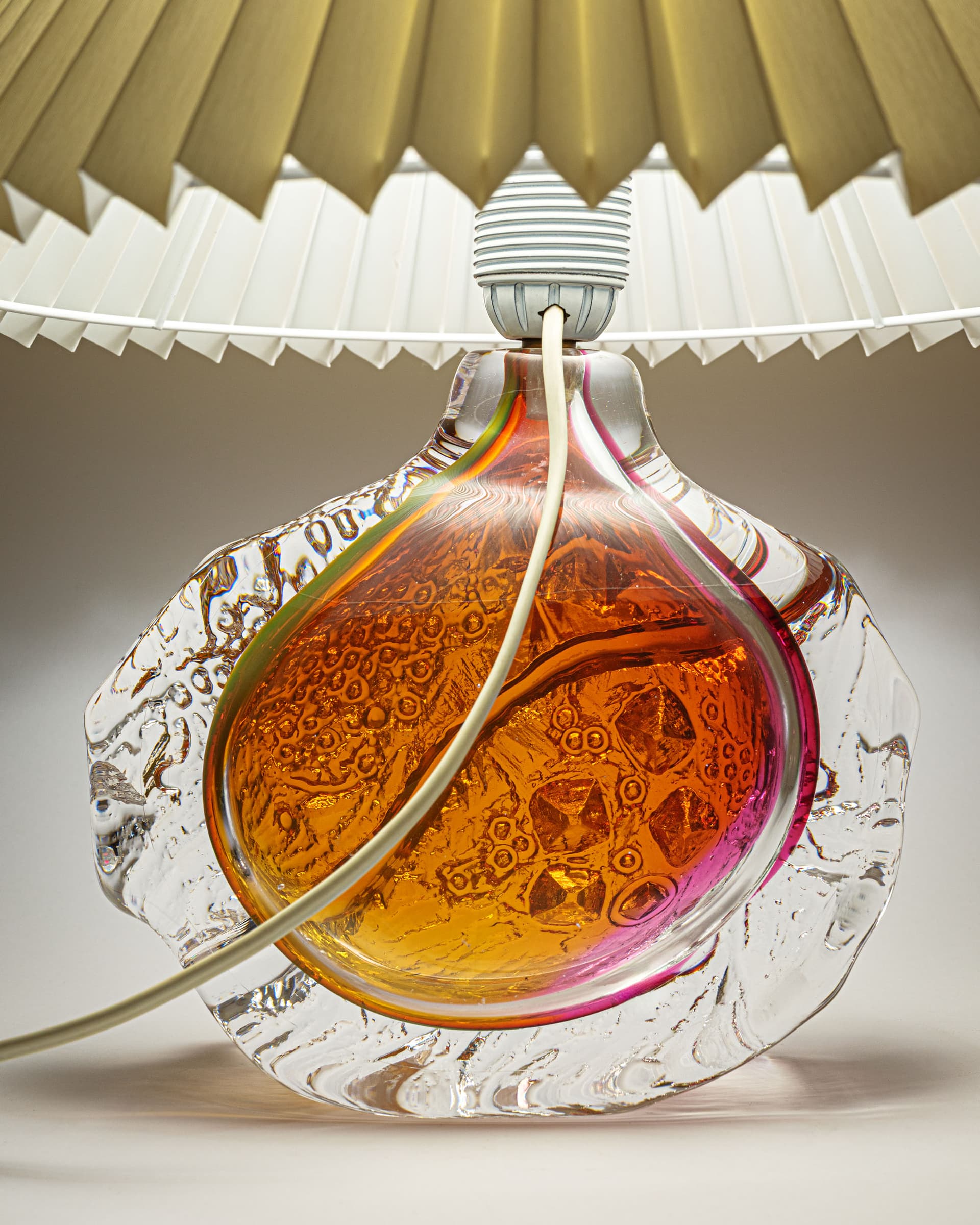 Lampa stołowa, pomarańczowy czerwony przezroczysty, szkło, lata 70. - 388243