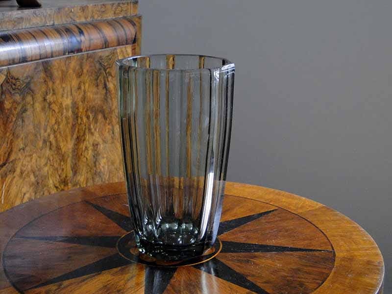 Vase Art Deco, olive crystal, Moser, Czechia, 1920s - 388256