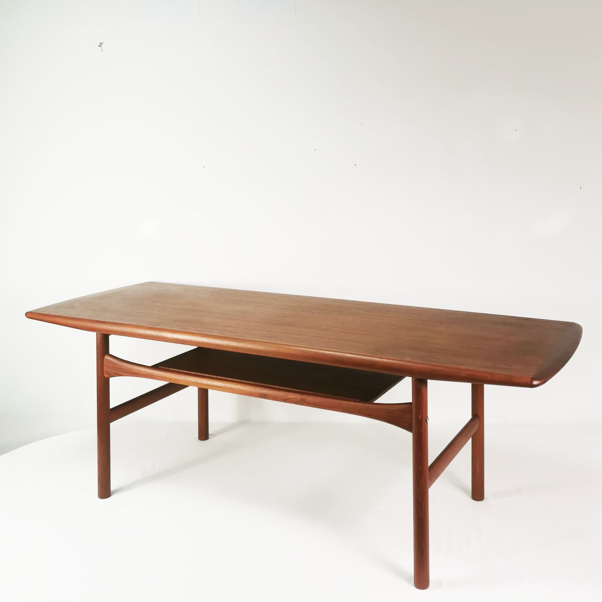 Coffee table, brown teak, by R. Christensen, Arrebo Møbler, Denmark, 1960s. - 388356