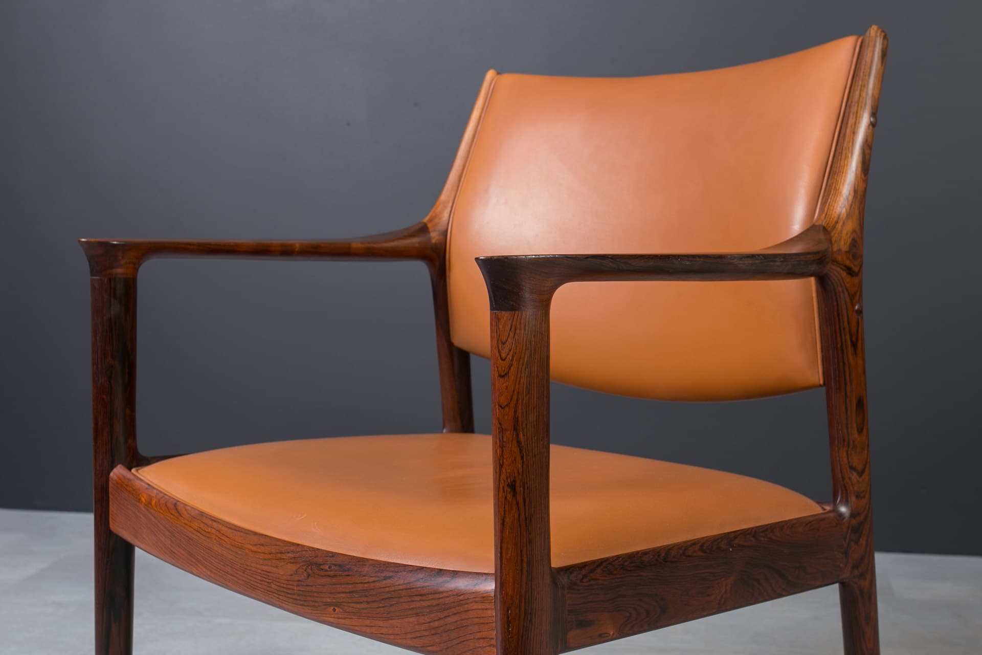Set of four chairs Elton, cognac leather, dark brown rosewood, by T. Afdal, Norway, 1960s. - 3378