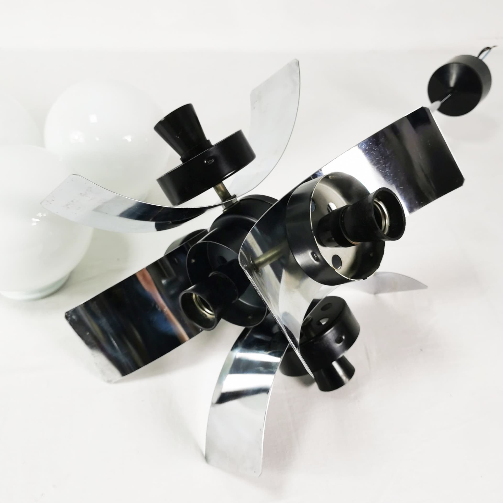 Chandelier Space Age, silver chrome steel, white glass, by J. Hůrka, Napako, Czechoslovakia, 1960s. - 388376
