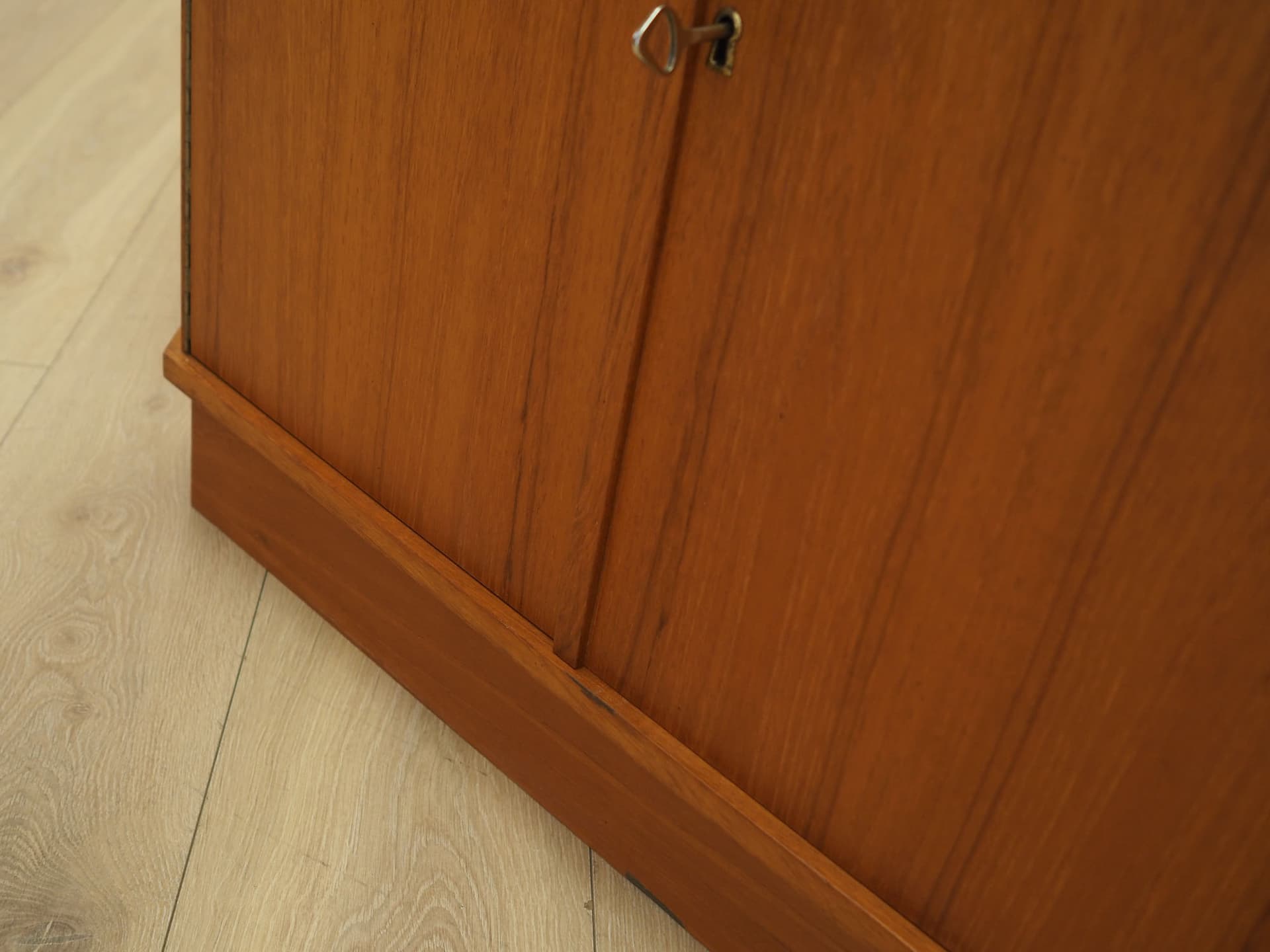 Corner display cabinet, brown orange teak, glass, Denmark, 1960s. - 388417