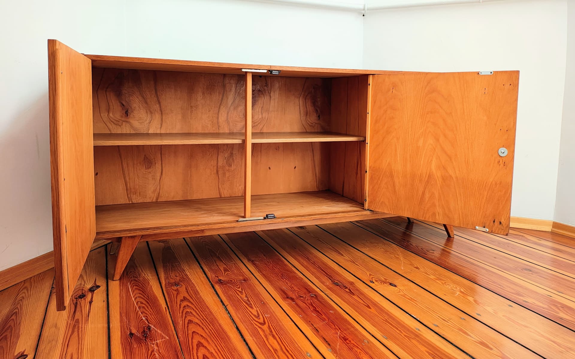 Sideboard, brown walnut, by J. Jiroutek, Interier Praha, Czechoslovakia, 1960s. - 388575