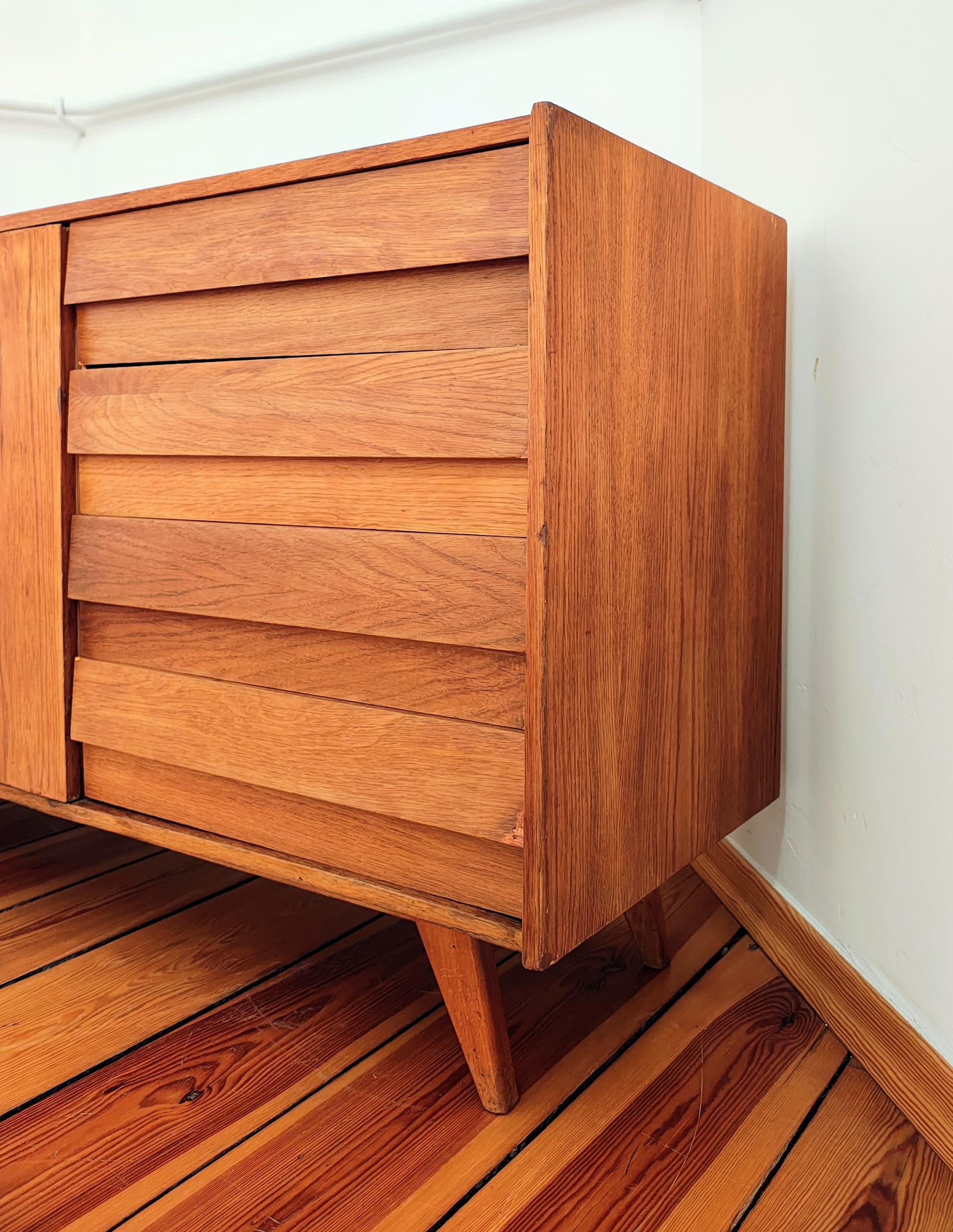 Sideboard, brown walnut, by J. Jiroutek, Interier Praha, Czechoslovakia, 1960s. - 388573