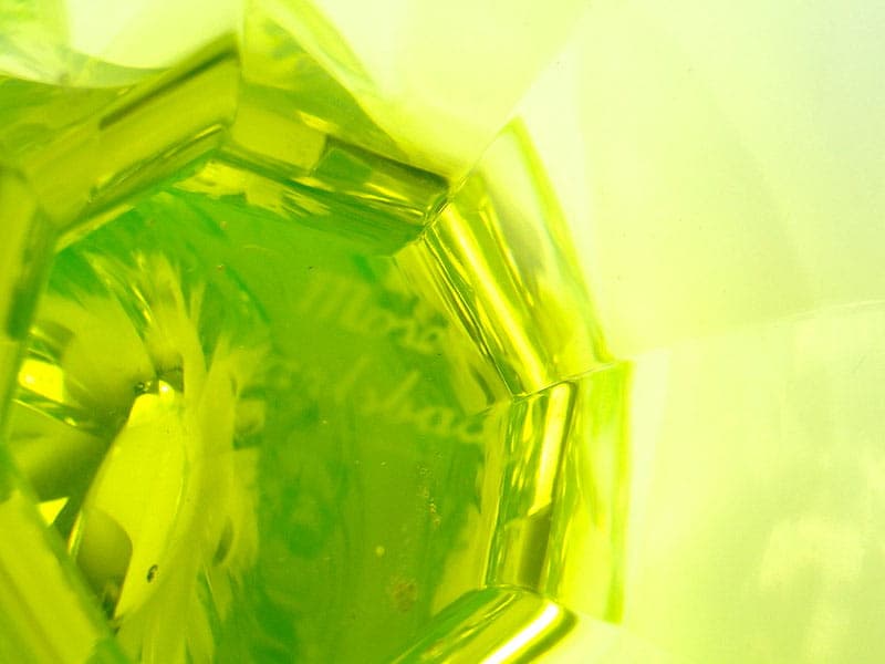 Vase Art Deco, yellow-green crystal, Ludwik Moser & Sohne, 1930s - 388583