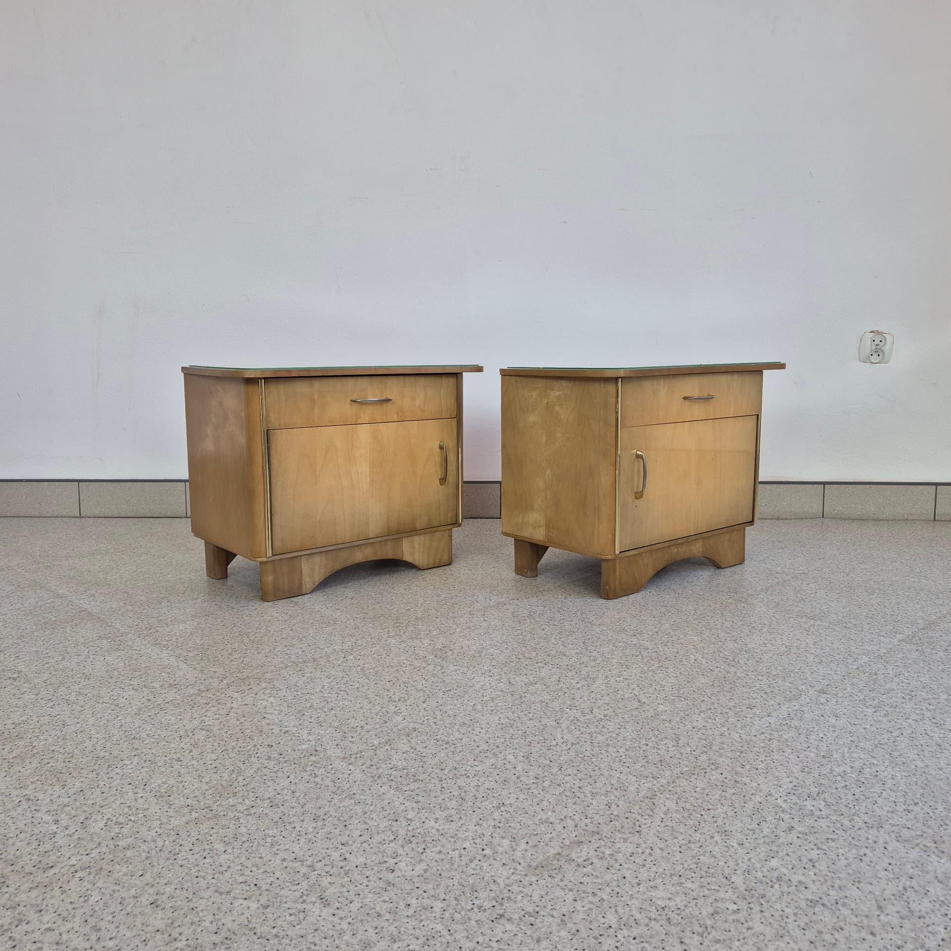 Pair of bedside cabinets, brown veneer, glass, silver metal, Germany, 1960s. - 388616