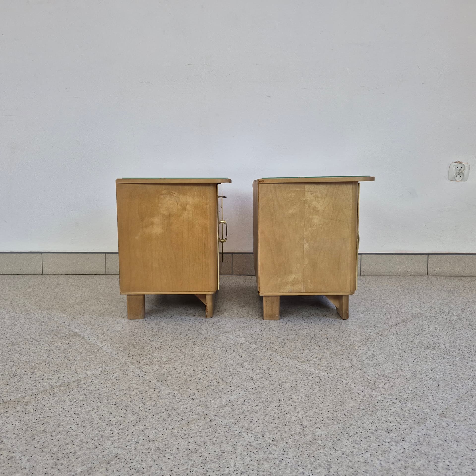 Pair of bedside cabinets, brown veneer, glass, silver metal, Germany, 1960s. - 388617