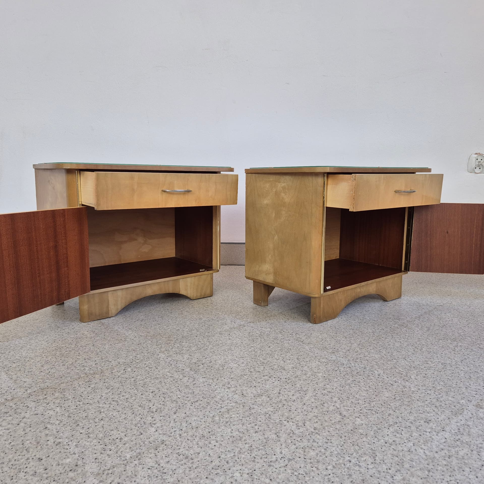 Pair of bedside cabinets, brown veneer, glass, silver metal, Germany, 1960s. - 388615