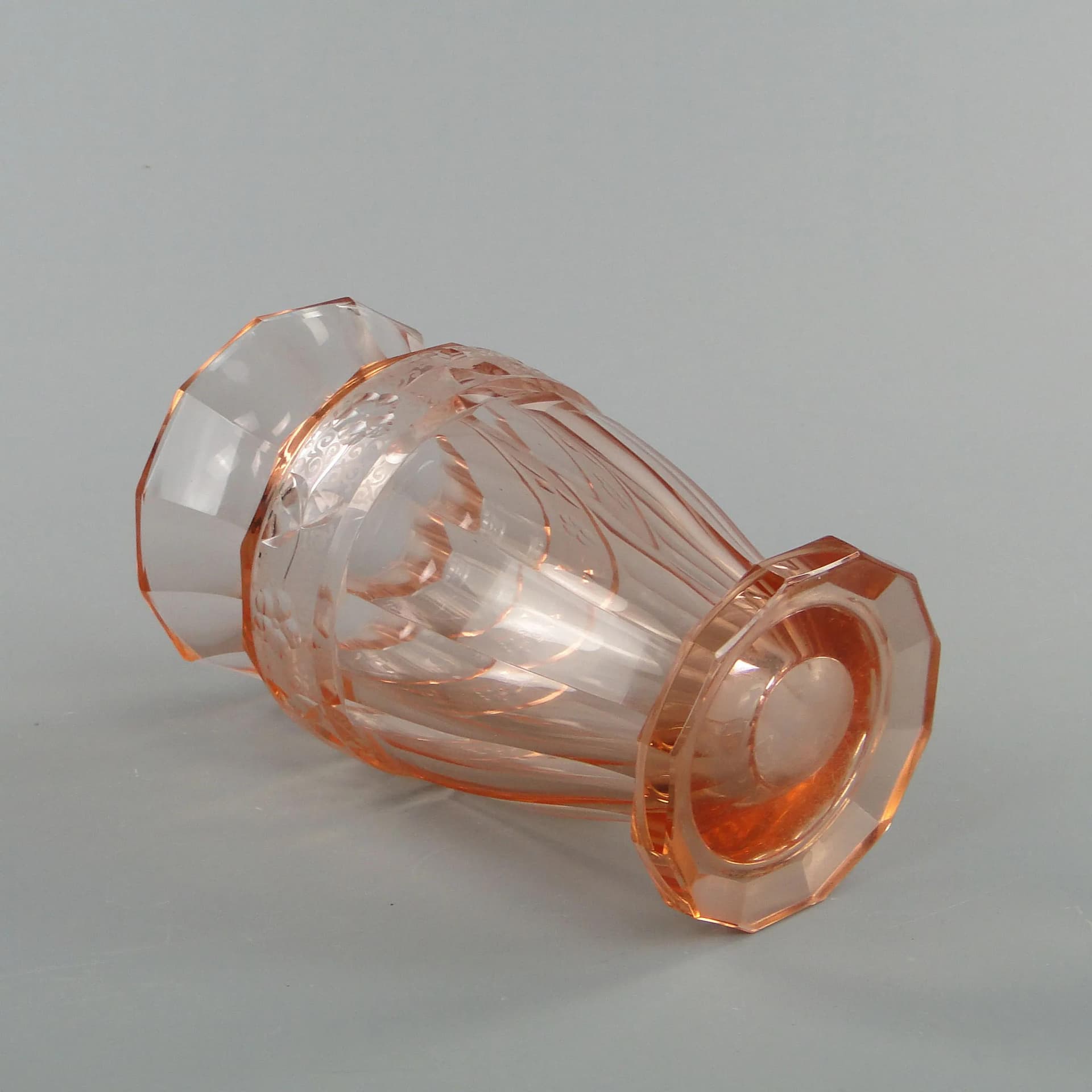 Vase Rosaline, pink clear crystal, Moser, Czechia, 1920s. - 388634