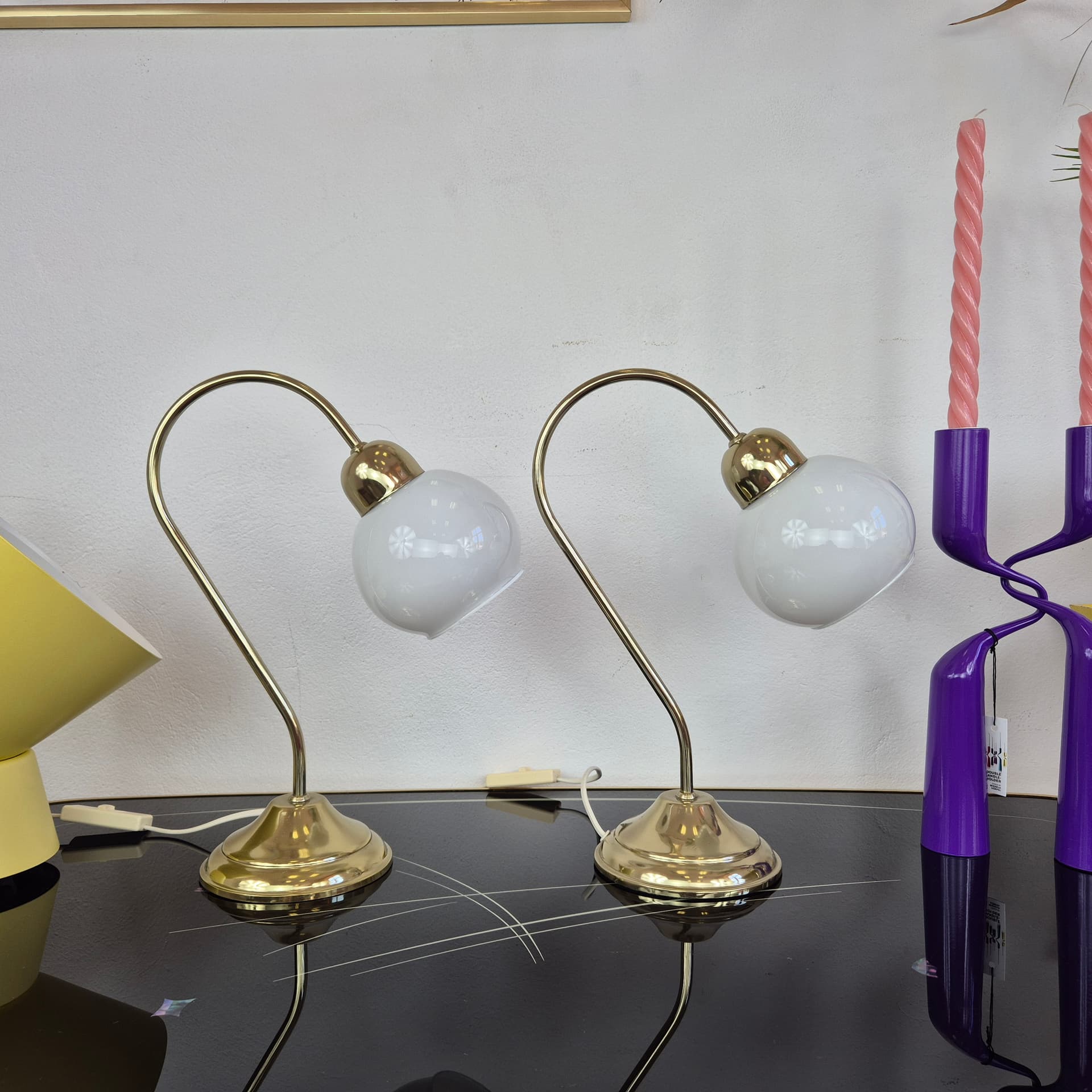 Para lamp stołowych, złoty mosiądz, szkło biały, lata 80. - 388650