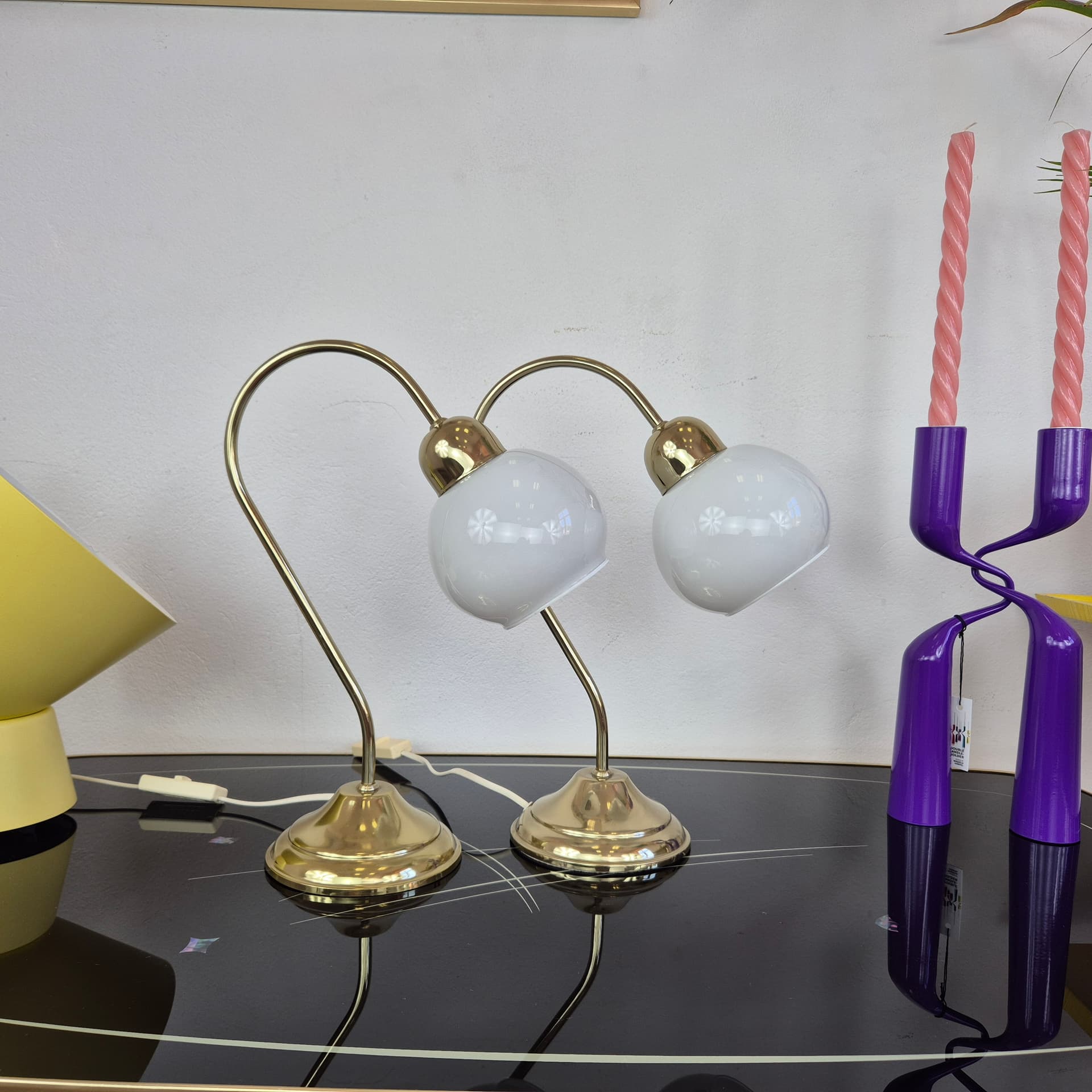 Para lamp stołowych, złoty mosiądz, szkło biały, lata 80. - 388649
