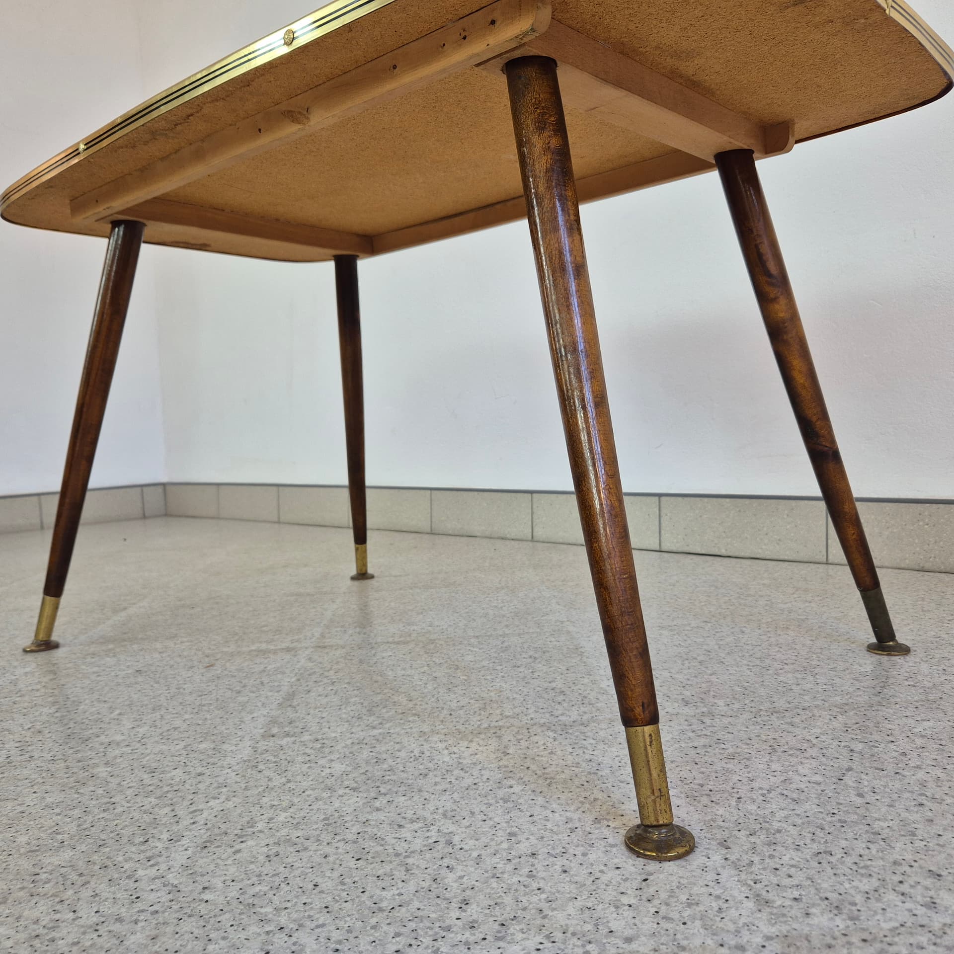 Coffee Table Rockabilly, black glass, brown wood, gold brass, Germany, 1960s. - 388661