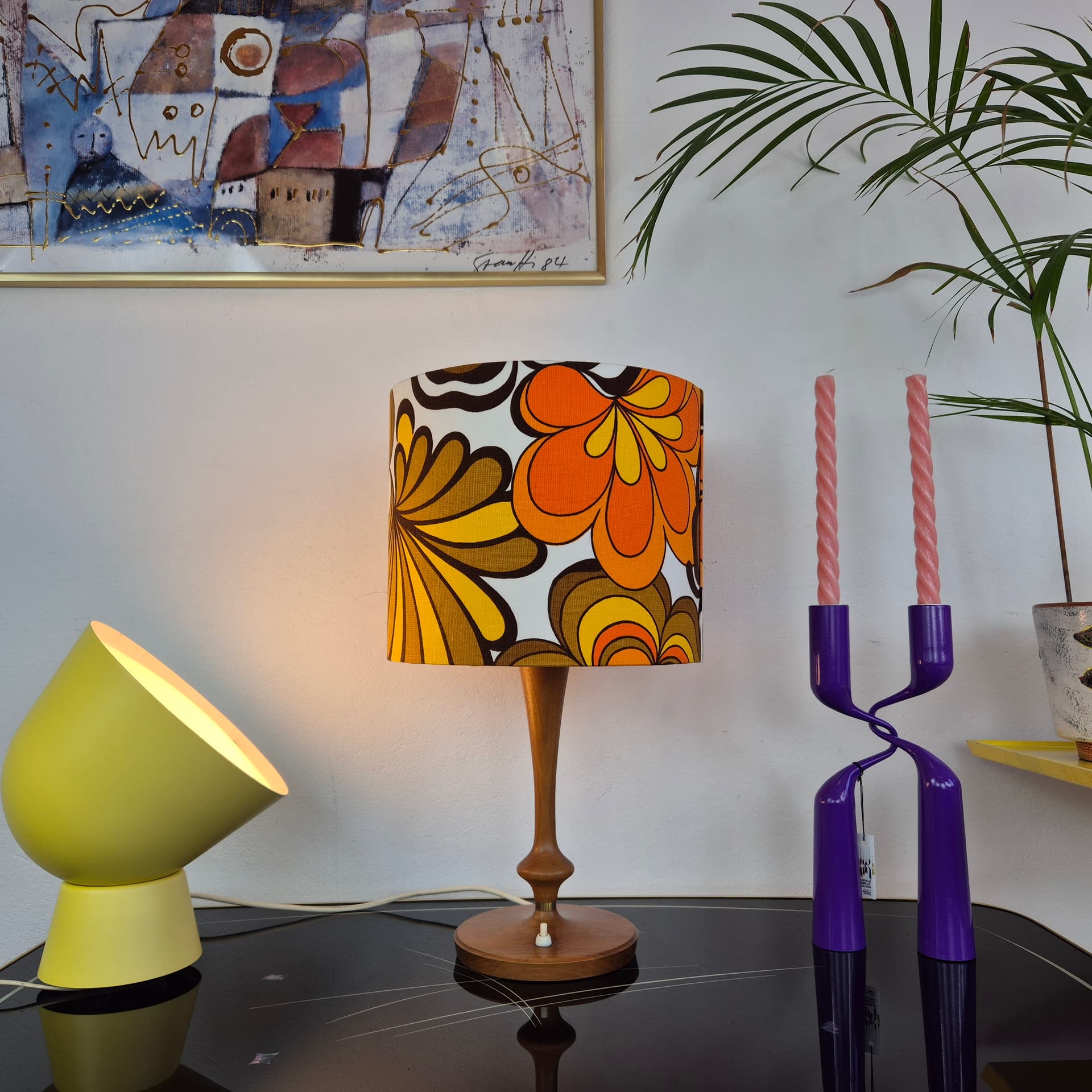 Lampa stołowa, teak brązowy, tkanina pomarańczowa żółta brązowa biała, Dania, lata 60. - 388683
