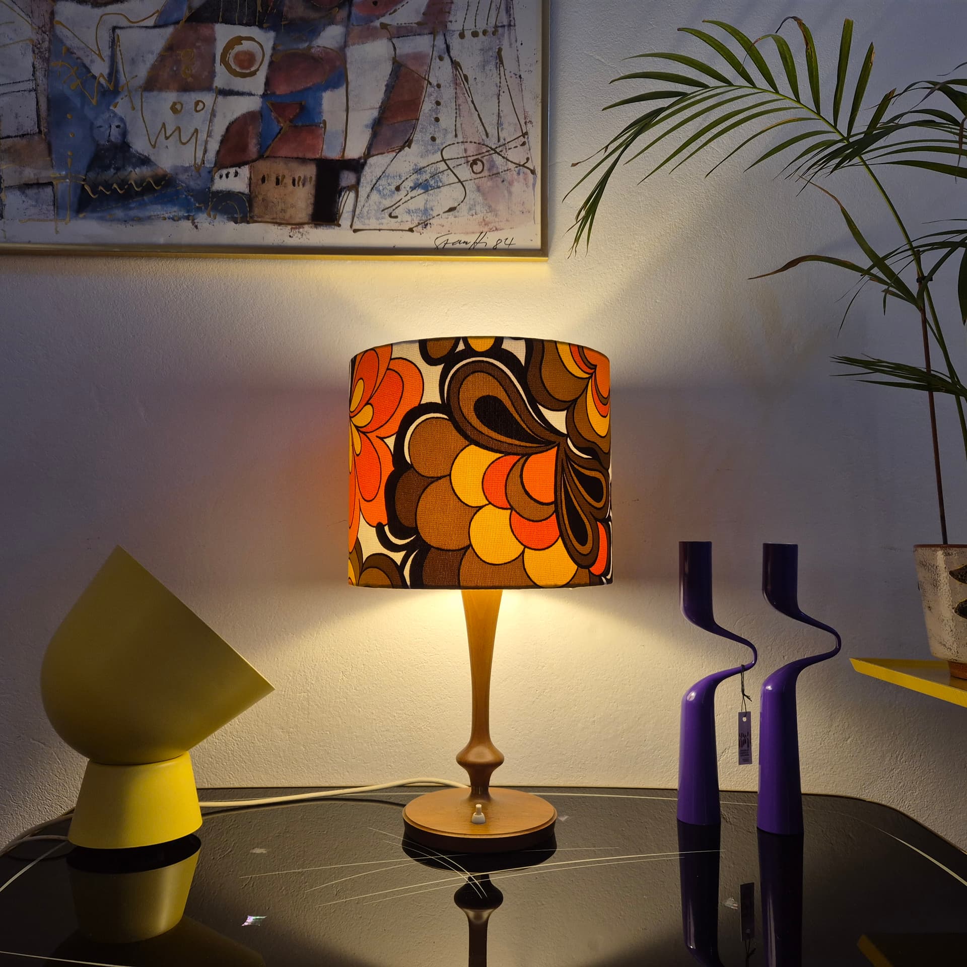 Lampa stołowa, teak brązowy, tkanina pomarańczowa żółta brązowa biała, Dania, lata 60. - 388689